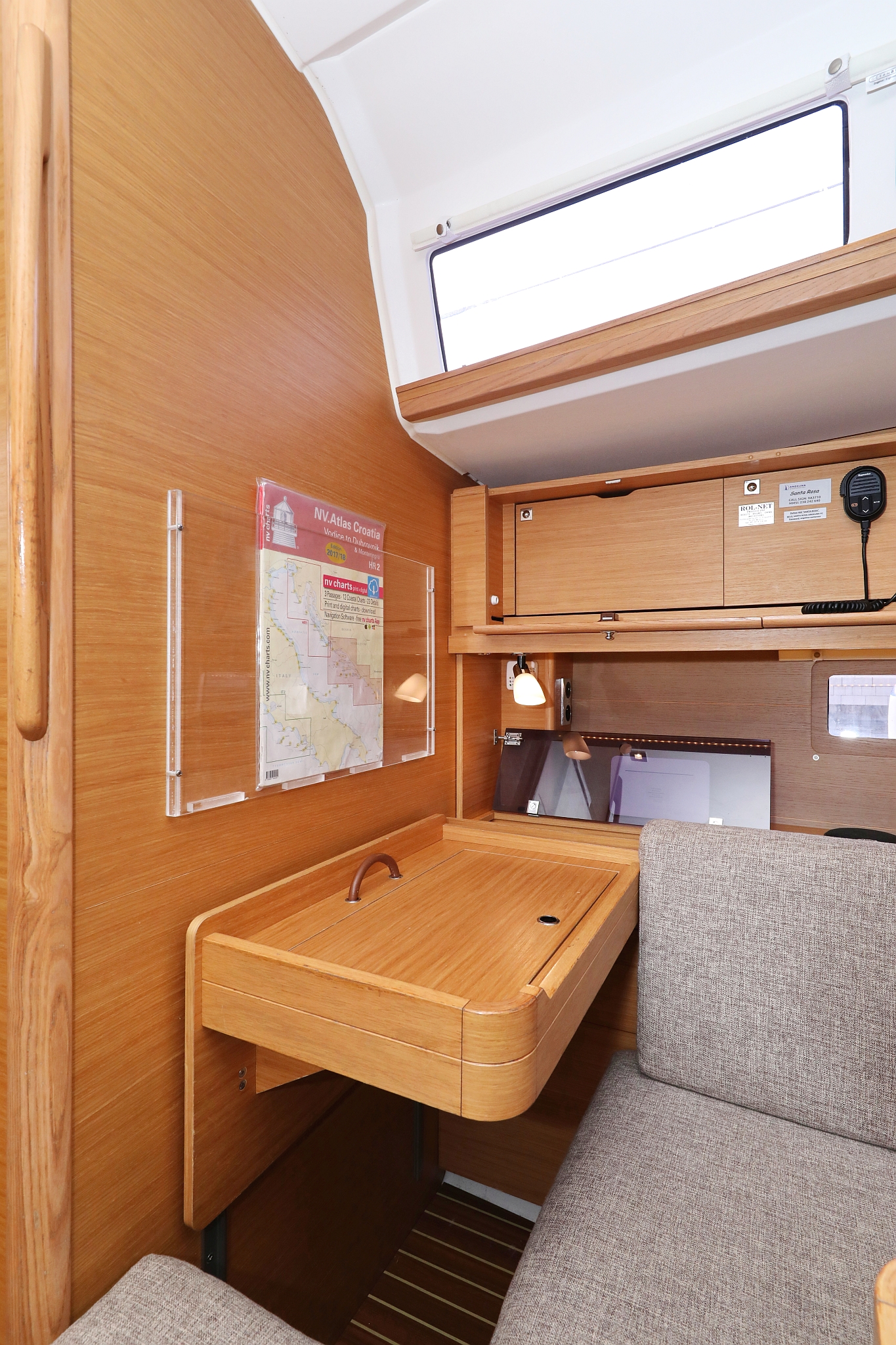 Dufour 460 GL — photo 42