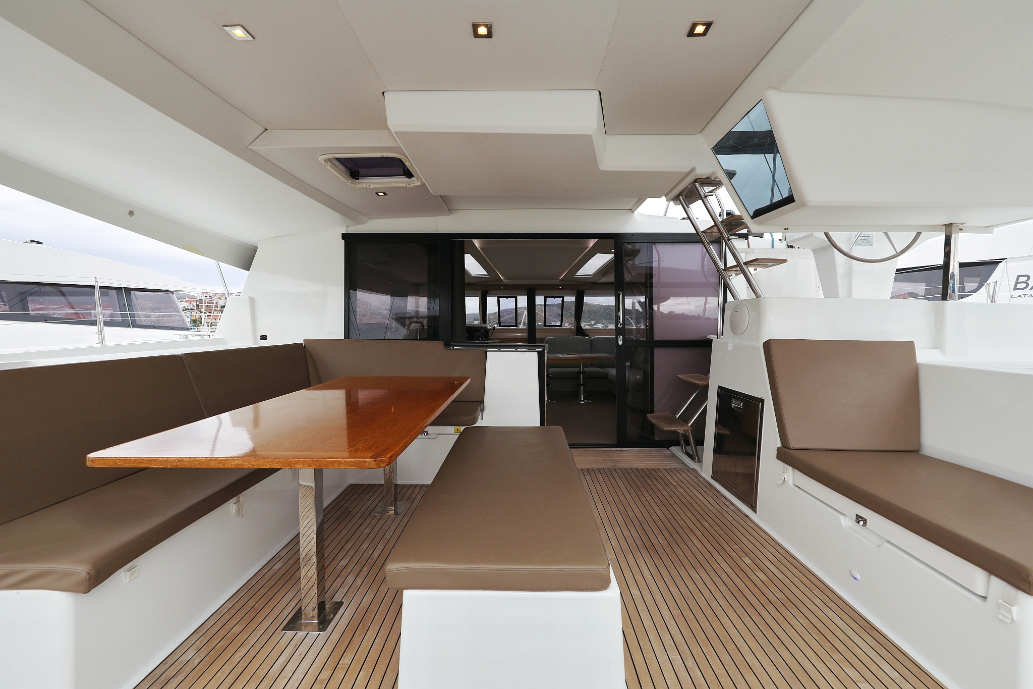 Fountaine Pajot Saona 47 Quintet - 5 + 1 cab. — photo 6
