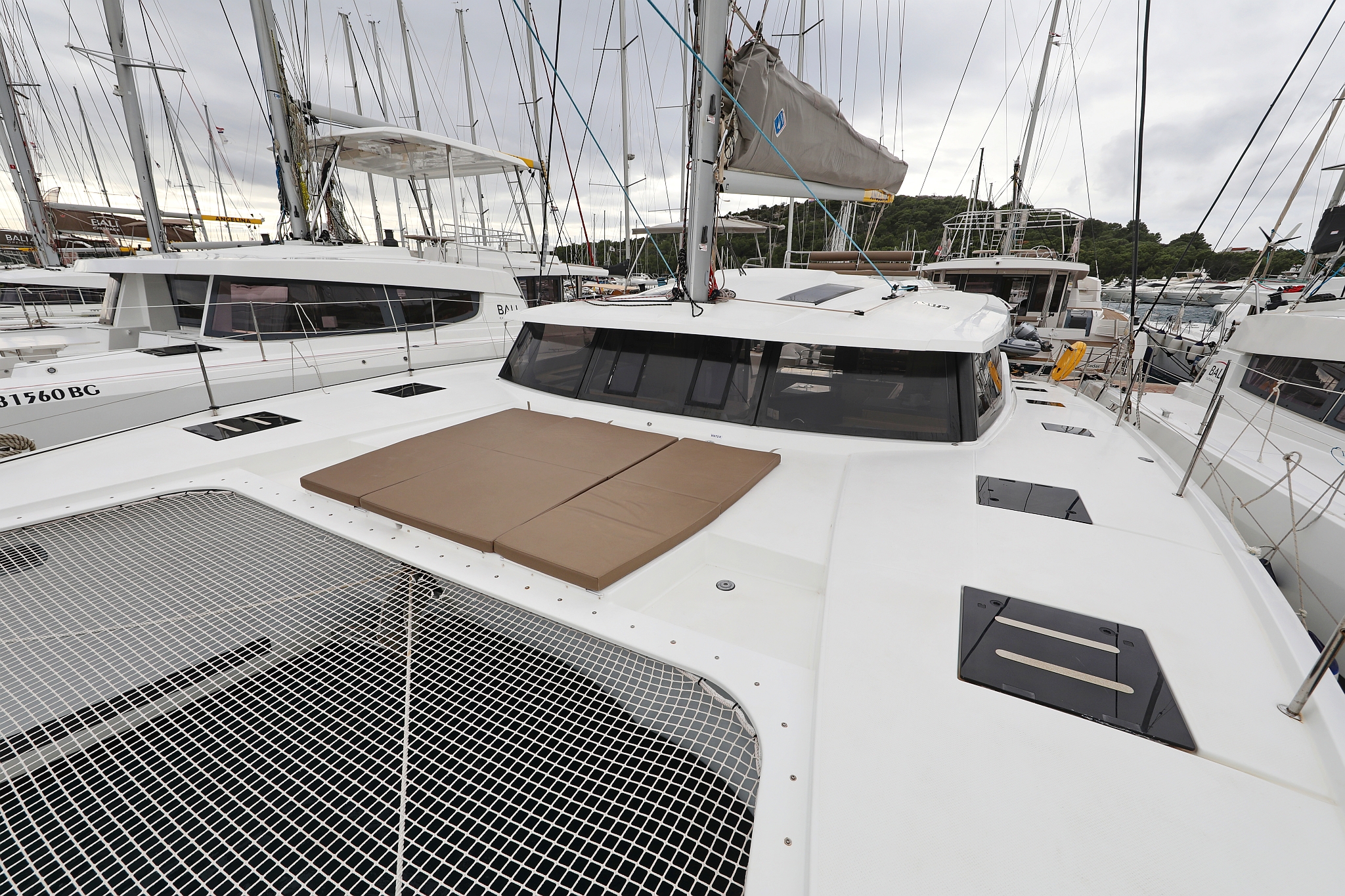 Fountaine Pajot Saona 47 Quintet - 5 + 1 cab. — photo 12