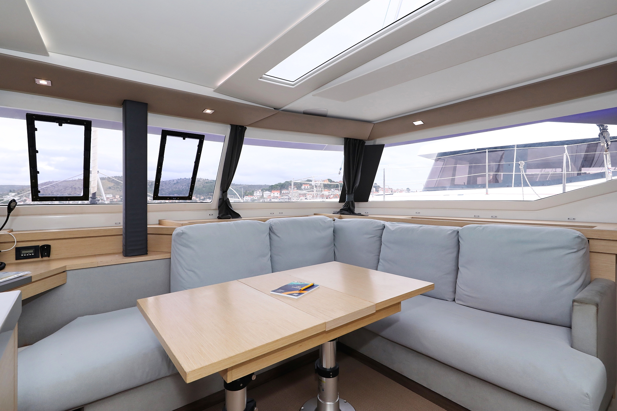 Fountaine Pajot Saona 47 Quintet - 5 + 1 cab. — photo 20