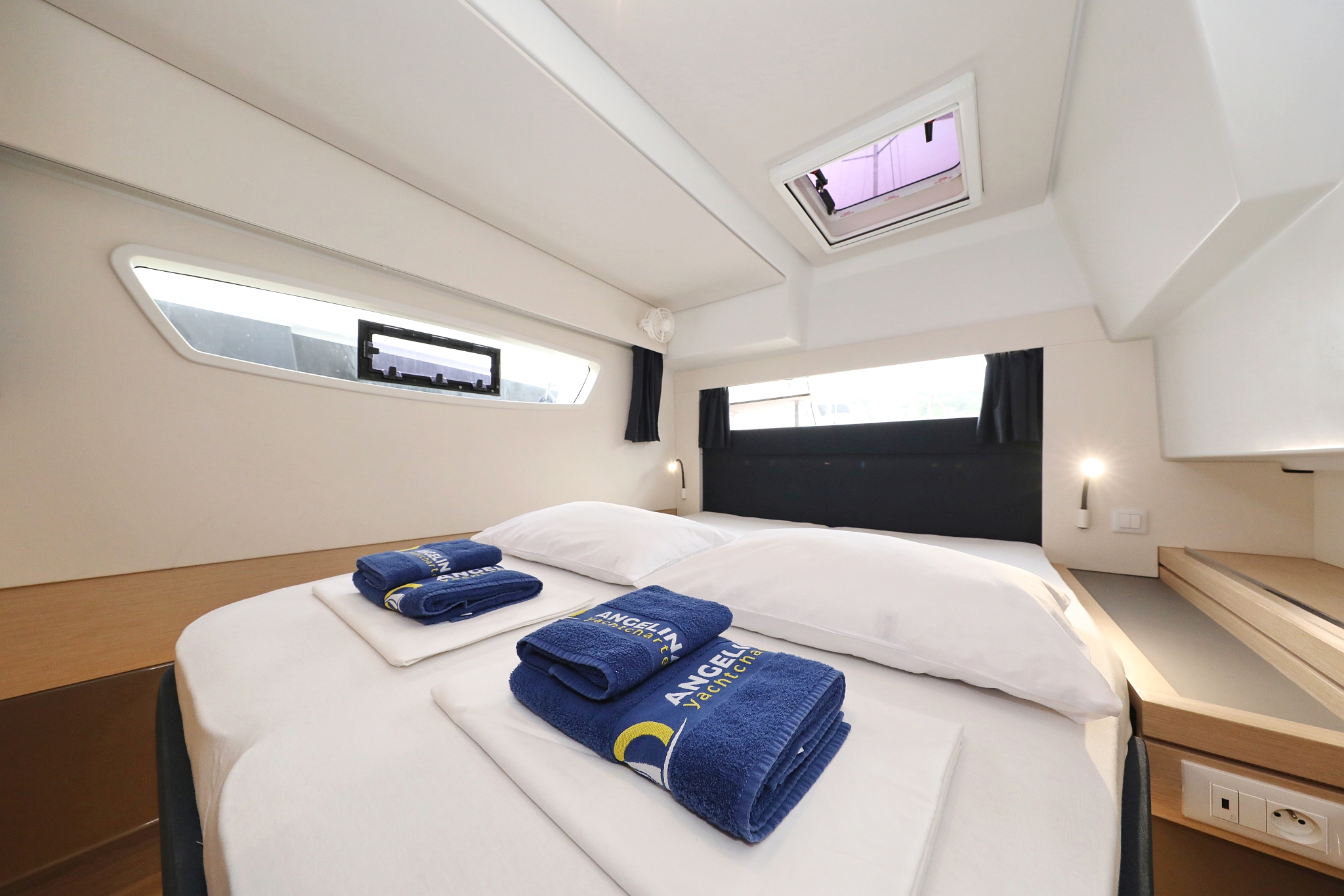 Fountaine Pajot Saona 47 Quintet - 5 + 1 cab. — photo 24