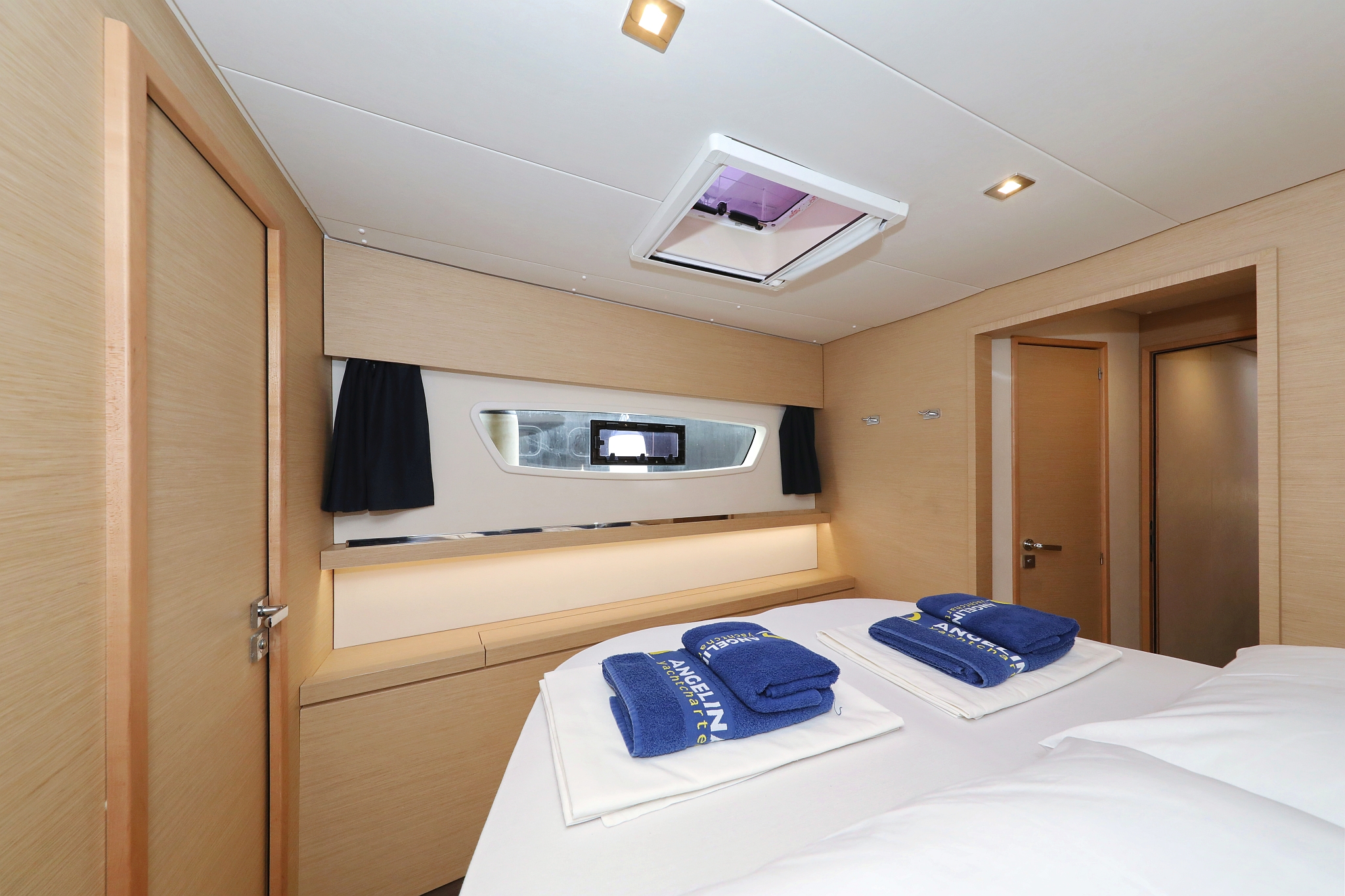 Fountaine Pajot Saona 47 Quintet - 5 + 1 cab. — photo 28