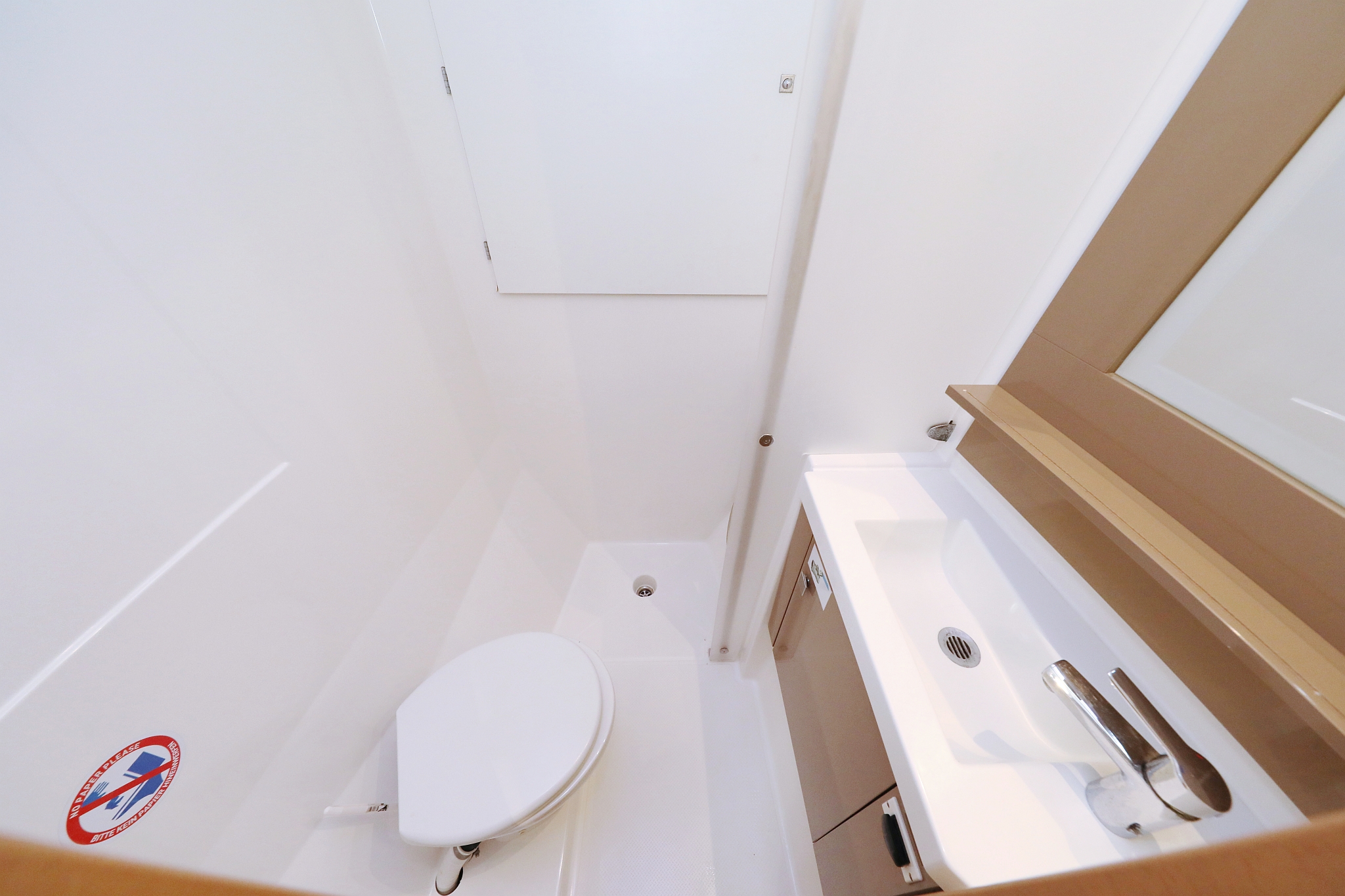 Fountaine Pajot Saona 47 Quintet - 5 + 1 cab. — photo 35