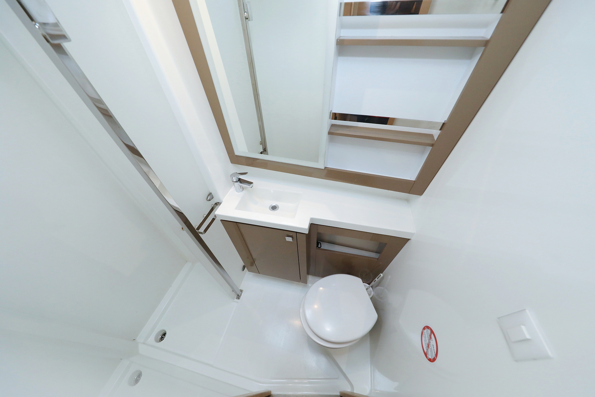Fountaine Pajot Saona 47 Quintet - 5 + 1 cab. — photo 36