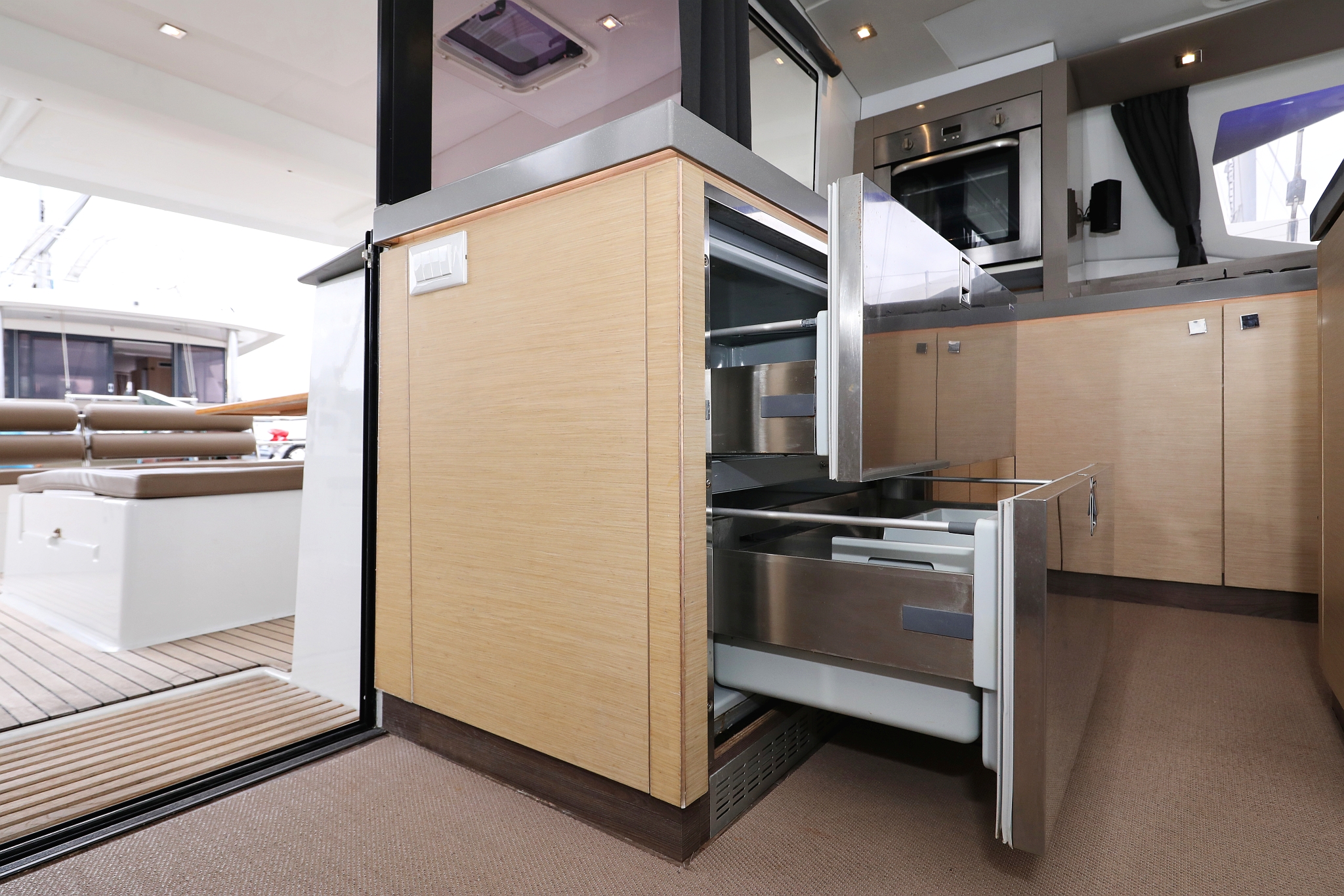 Fountaine Pajot Saona 47 Quintet - 5 + 1 cab. — photo 41