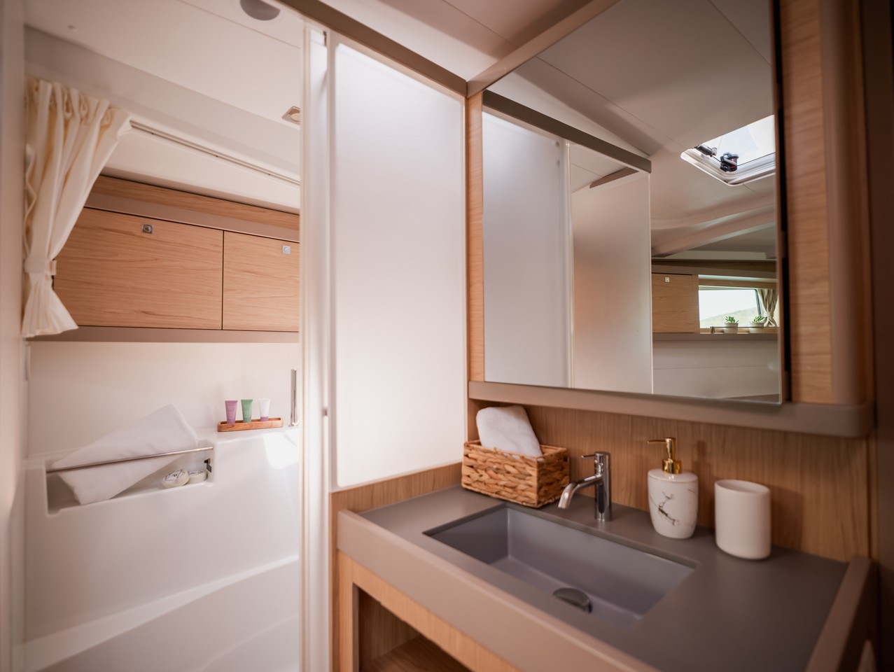Oceanis 48 - 4 cab. — photo 21