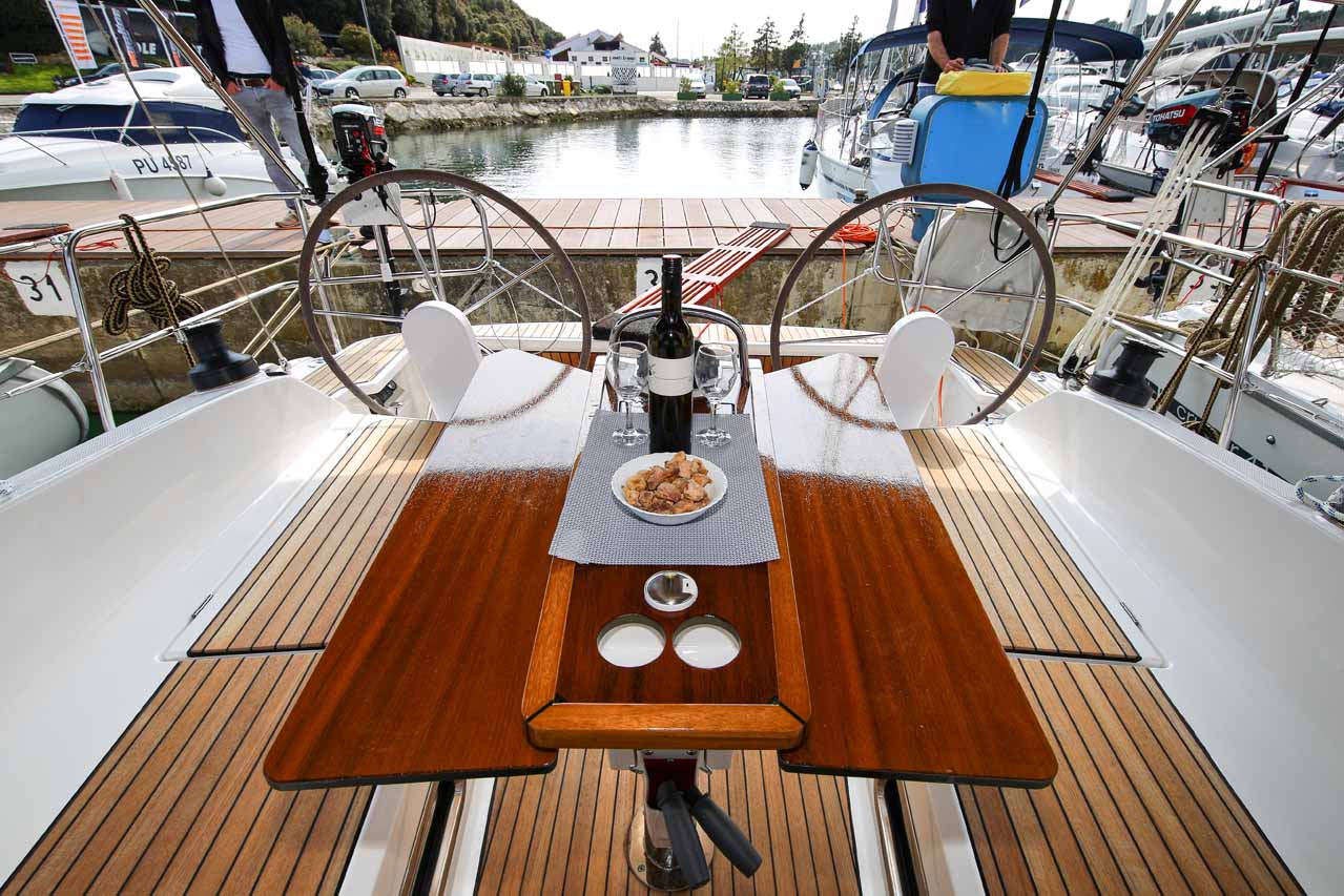 Bavaria Cruiser 37 - 3 cab. — photo 10