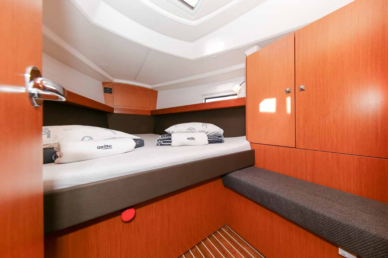Bavaria Cruiser 37 - 3 cab. — photo 19