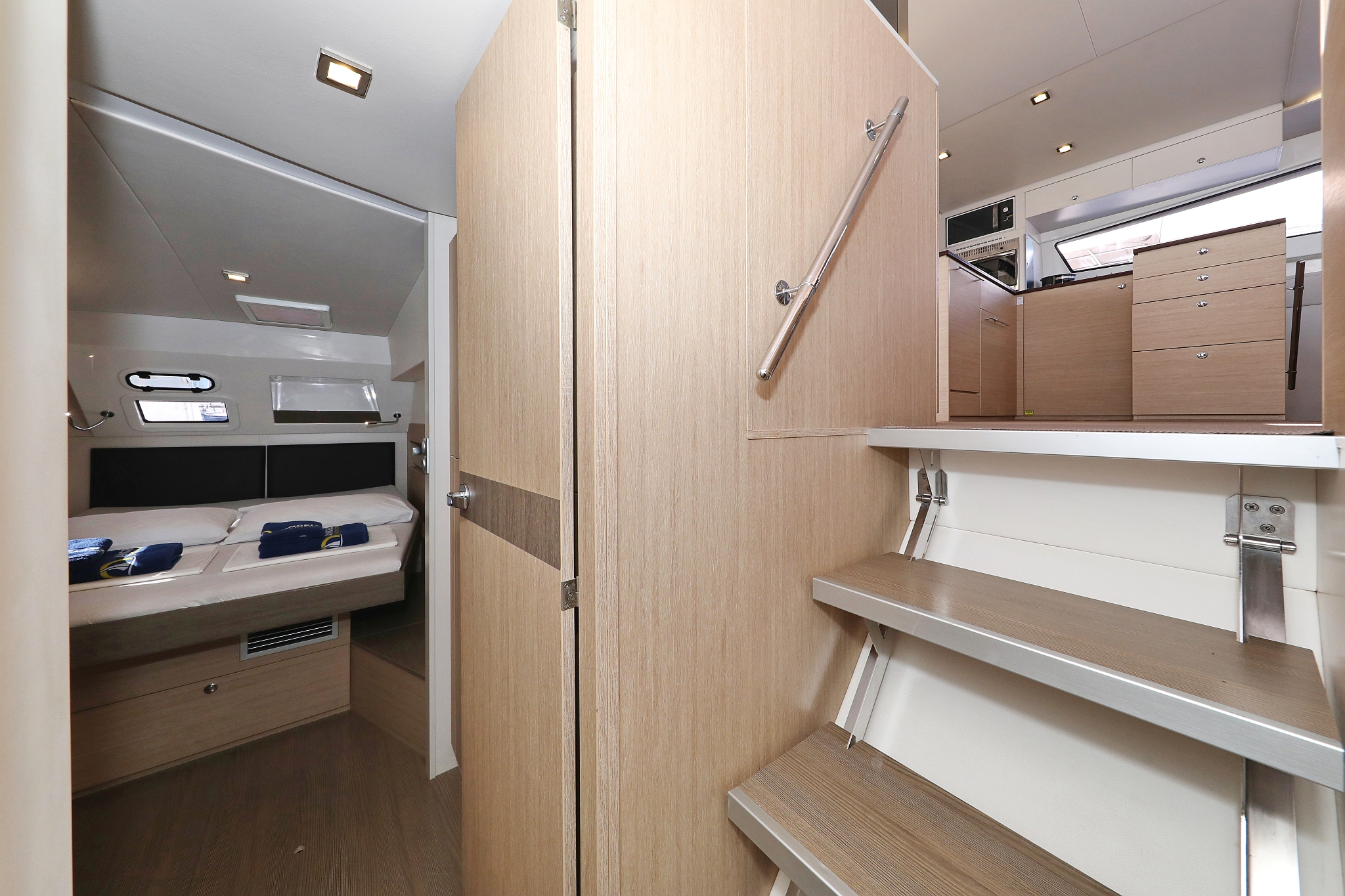 Bali 4.5 - 4 + 2 cab. — photo 23
