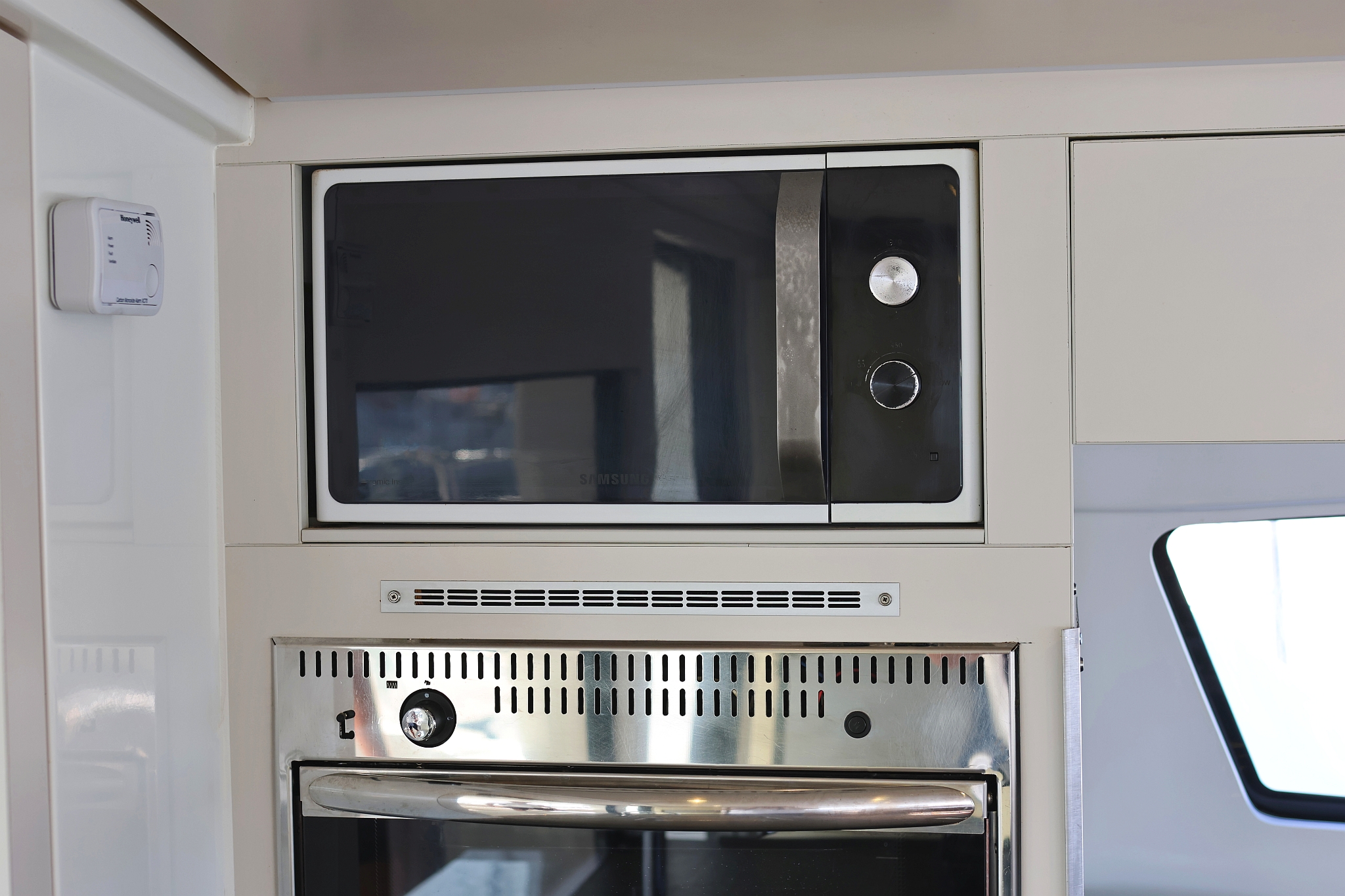 Bali 4.5 - 4 + 2 cab. — photo 39