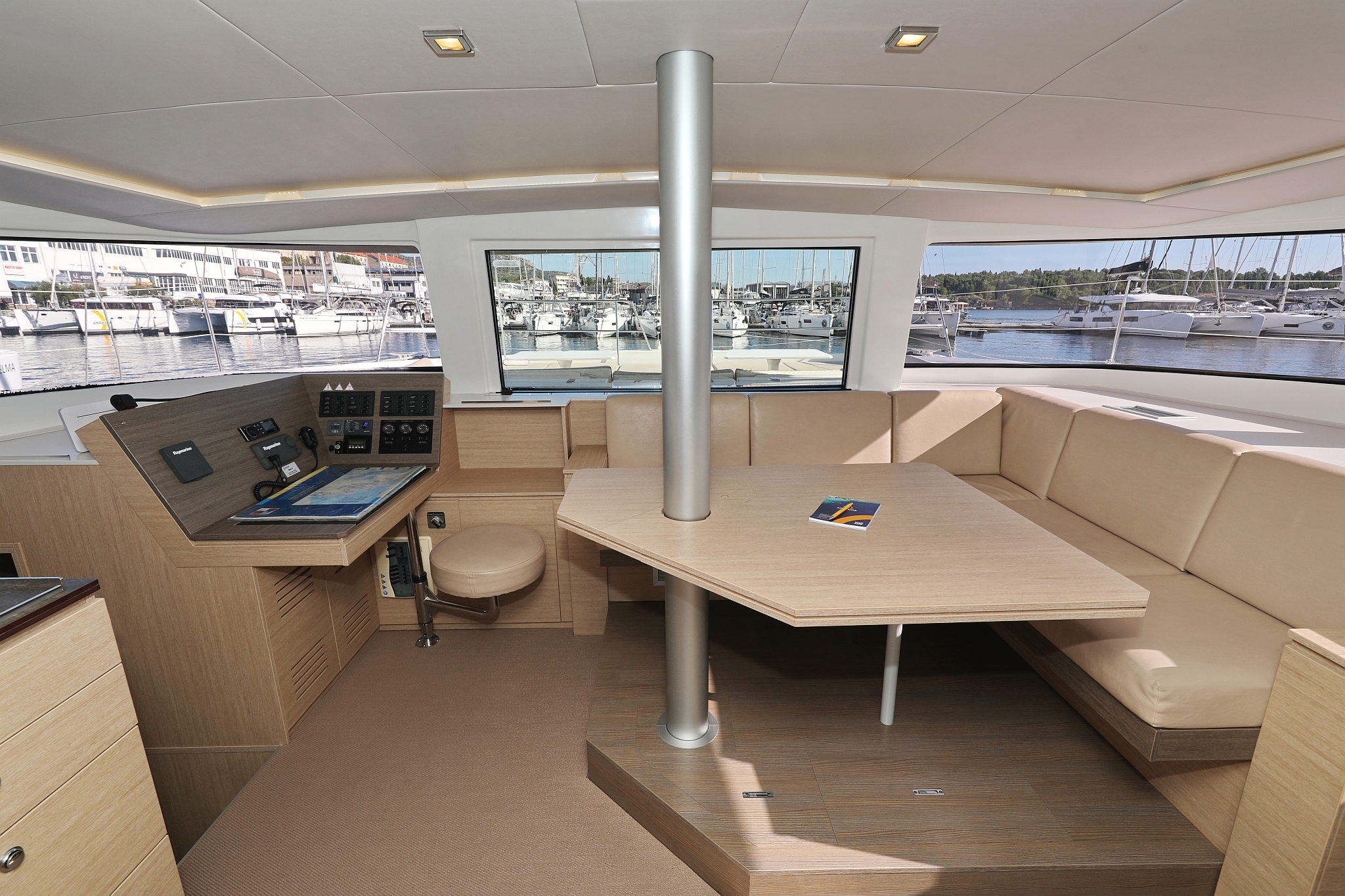 Bali 4.5 - 4 + 2 cab. — photo 21