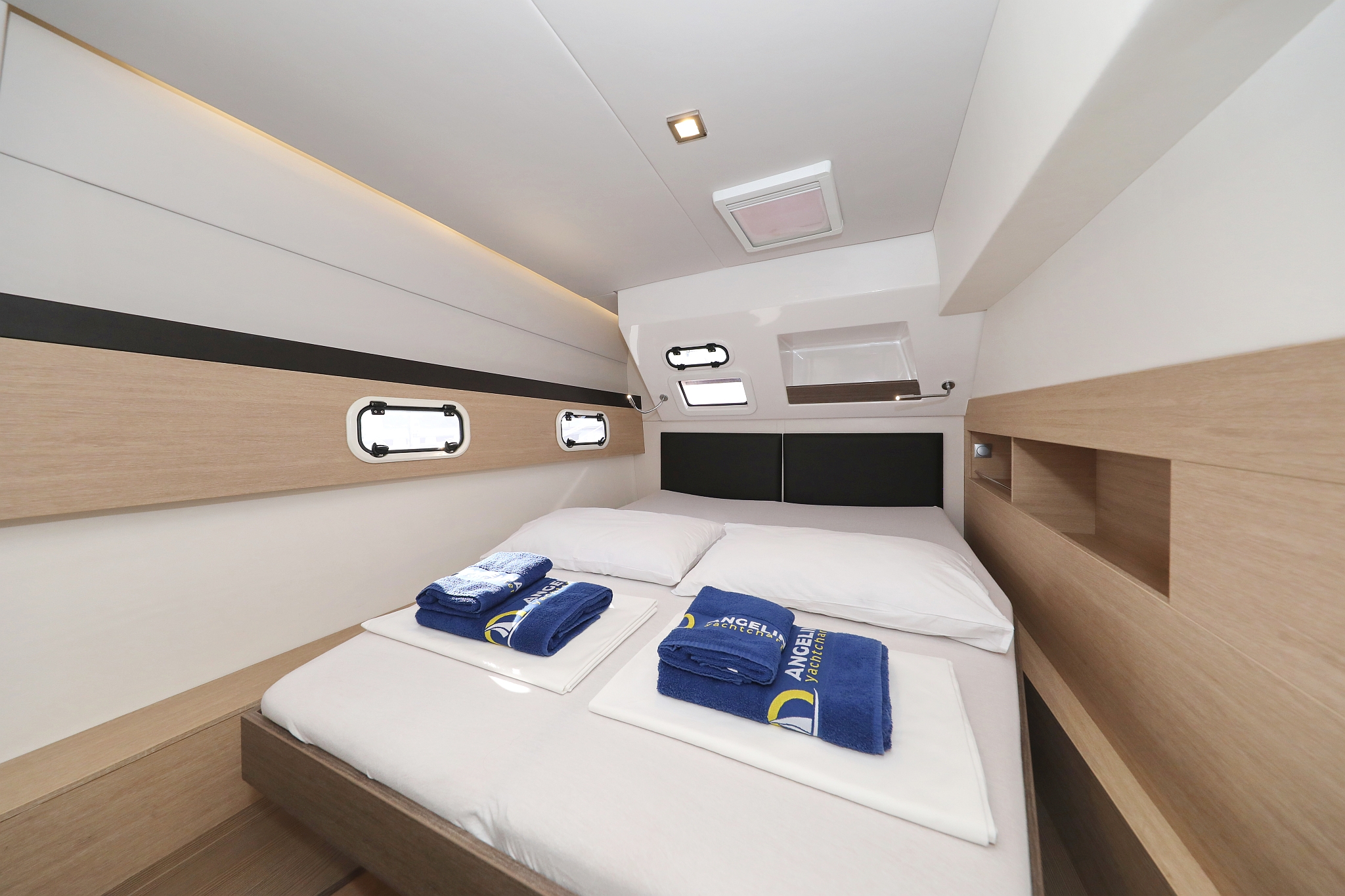 Bali 4.5 - 4 + 2 cab. — photo 24
