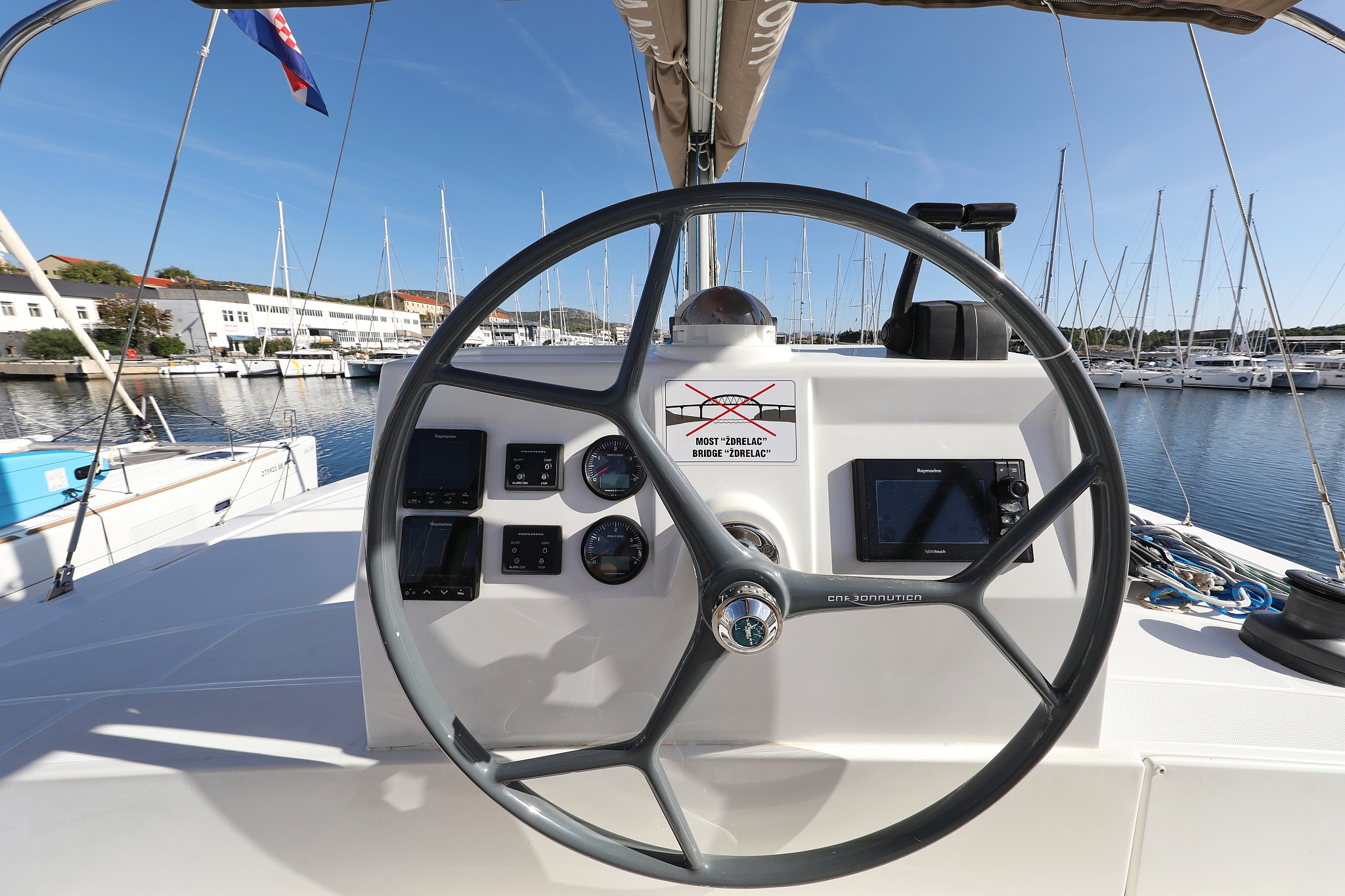 Bali 4.5 - 4 + 2 cab. — photo 48
