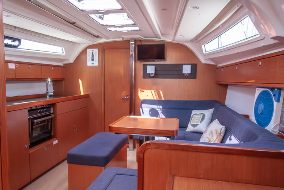 Bavaria Cruiser 41 - 3 cab. — photo 8