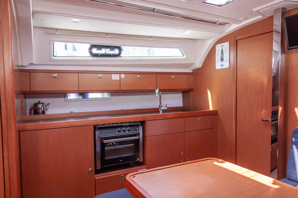 Bavaria Cruiser 41 - 3 cab. — photo 10