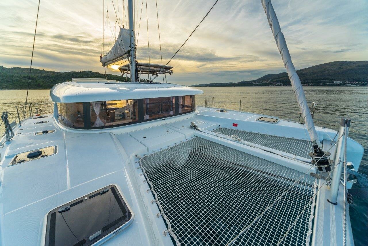 Lagoon 42 - 4 + 2 cab. — photo 5