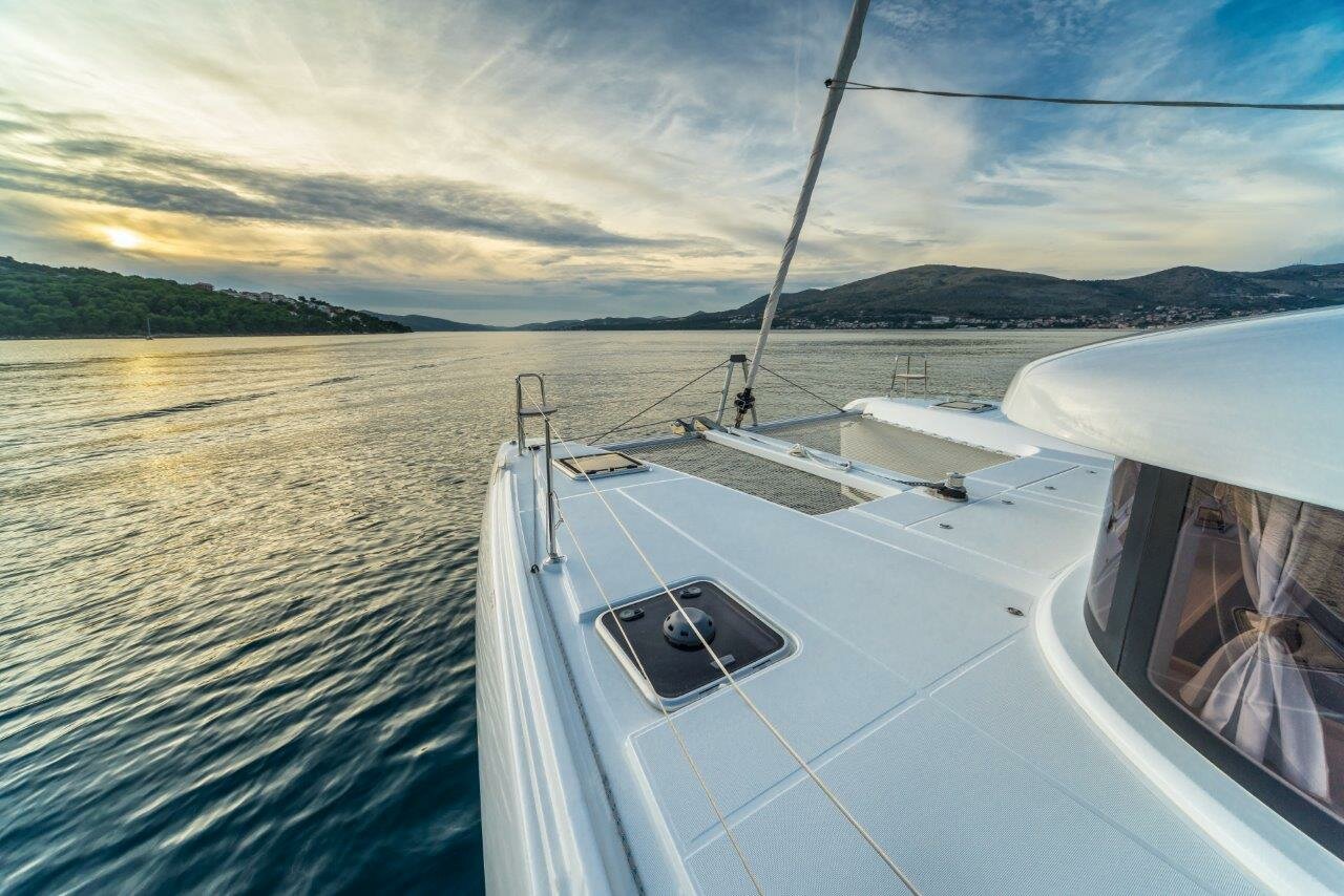Lagoon 42 - 4 + 2 cab. — photo 6