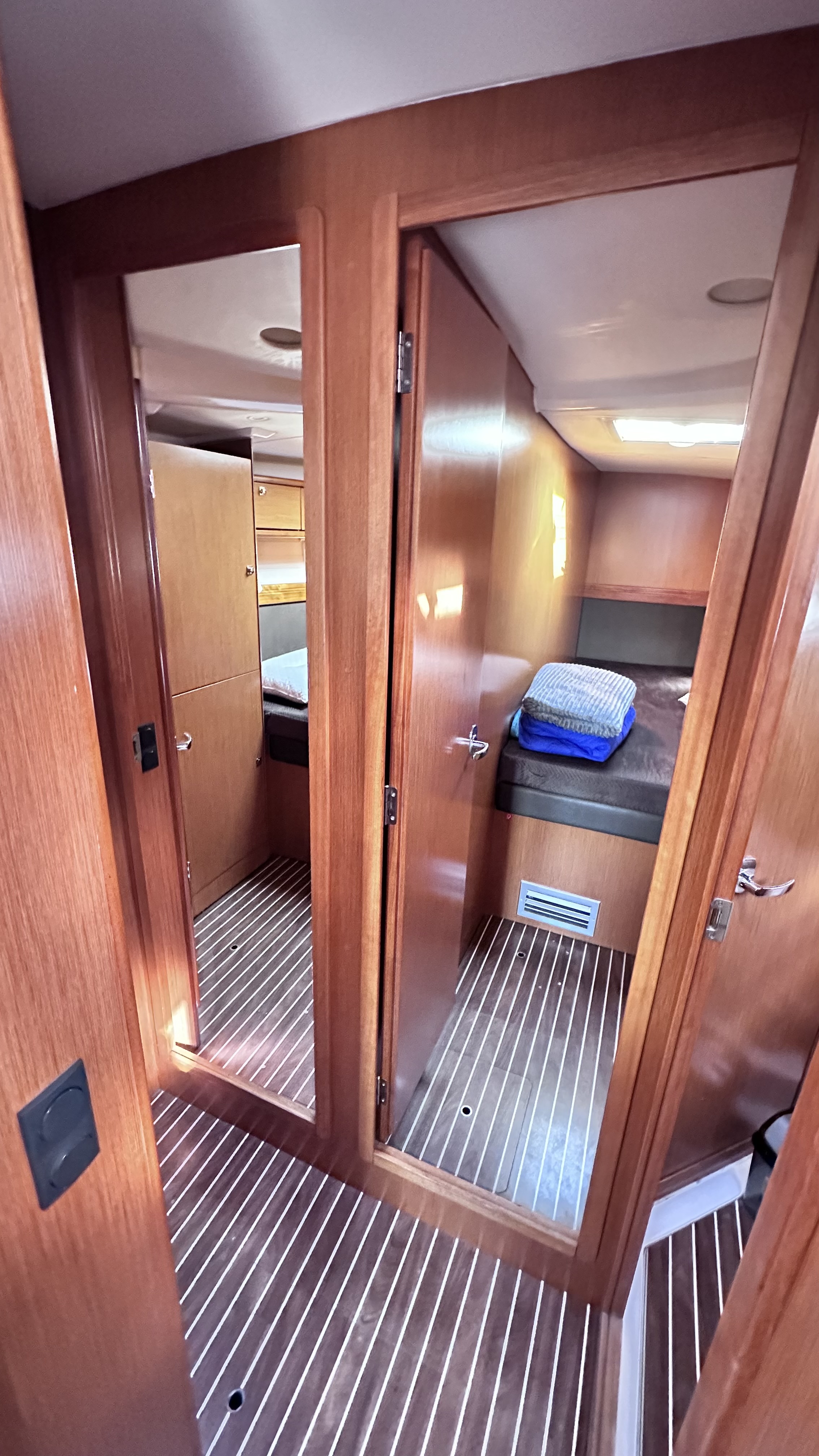 Bavaria Cruiser 56 - 5 + 1 cab. — photo 26