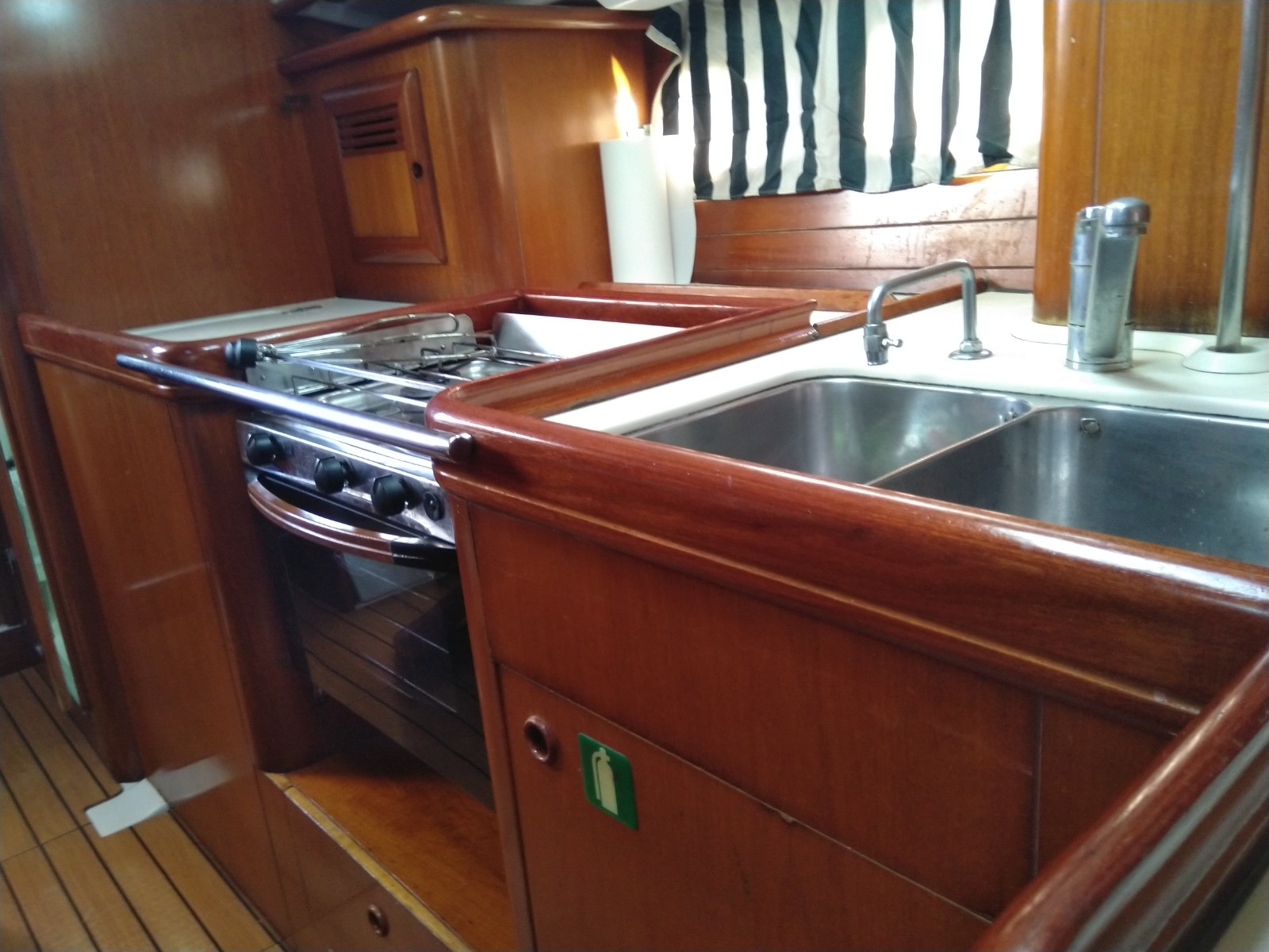 Oceanis Clipper 411 - 4 cab. — photo 6