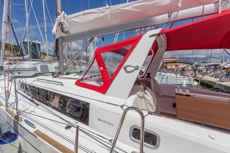 Oceanis 38.1 — photo 3