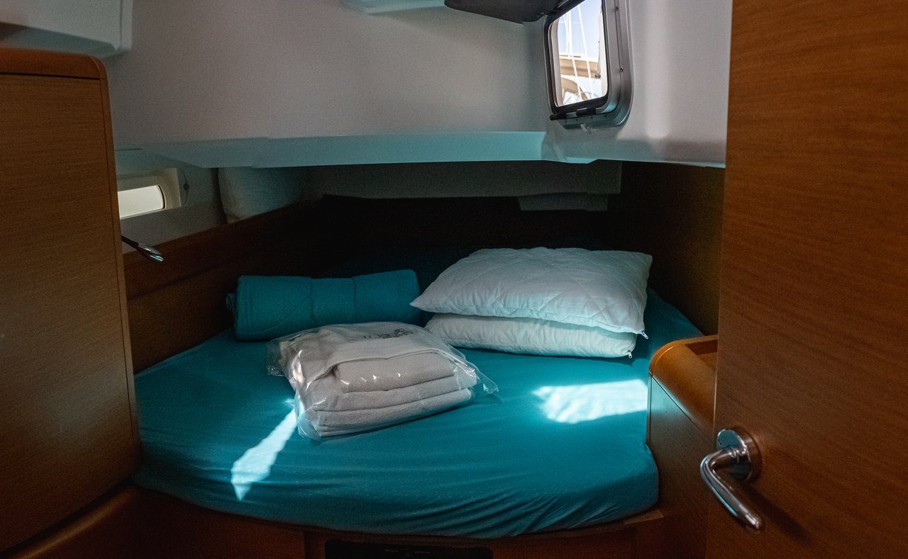 Sun Odyssey 419 - 3 cab. — photo 18