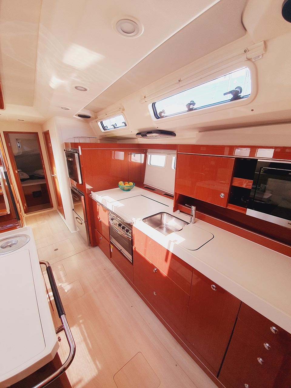 Hanse 505 - 5 + 1 cab. — photo 12
