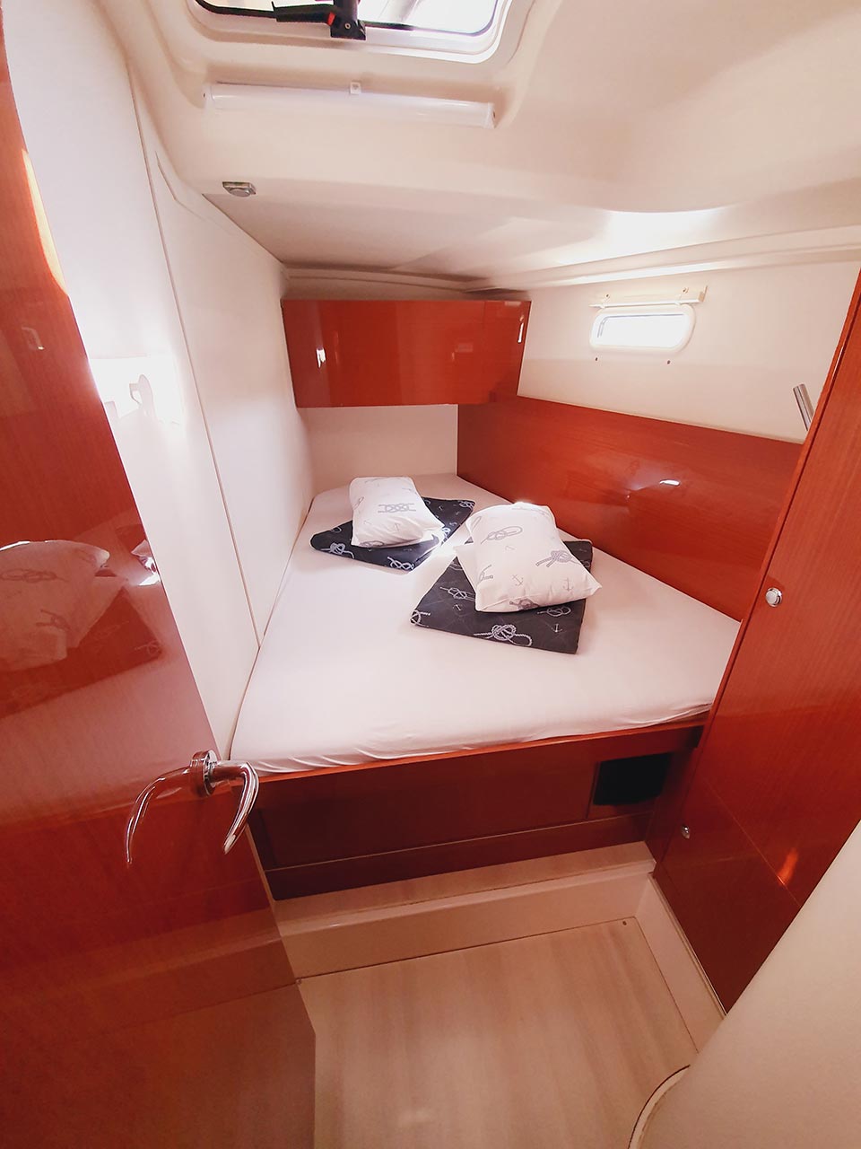 Hanse 505 - 5 + 1 cab. — photo 17