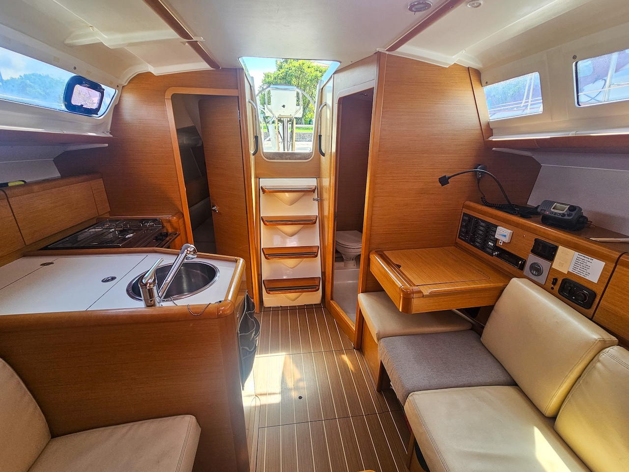 Sun Odyssey 33i - 2 cab. — photo 6