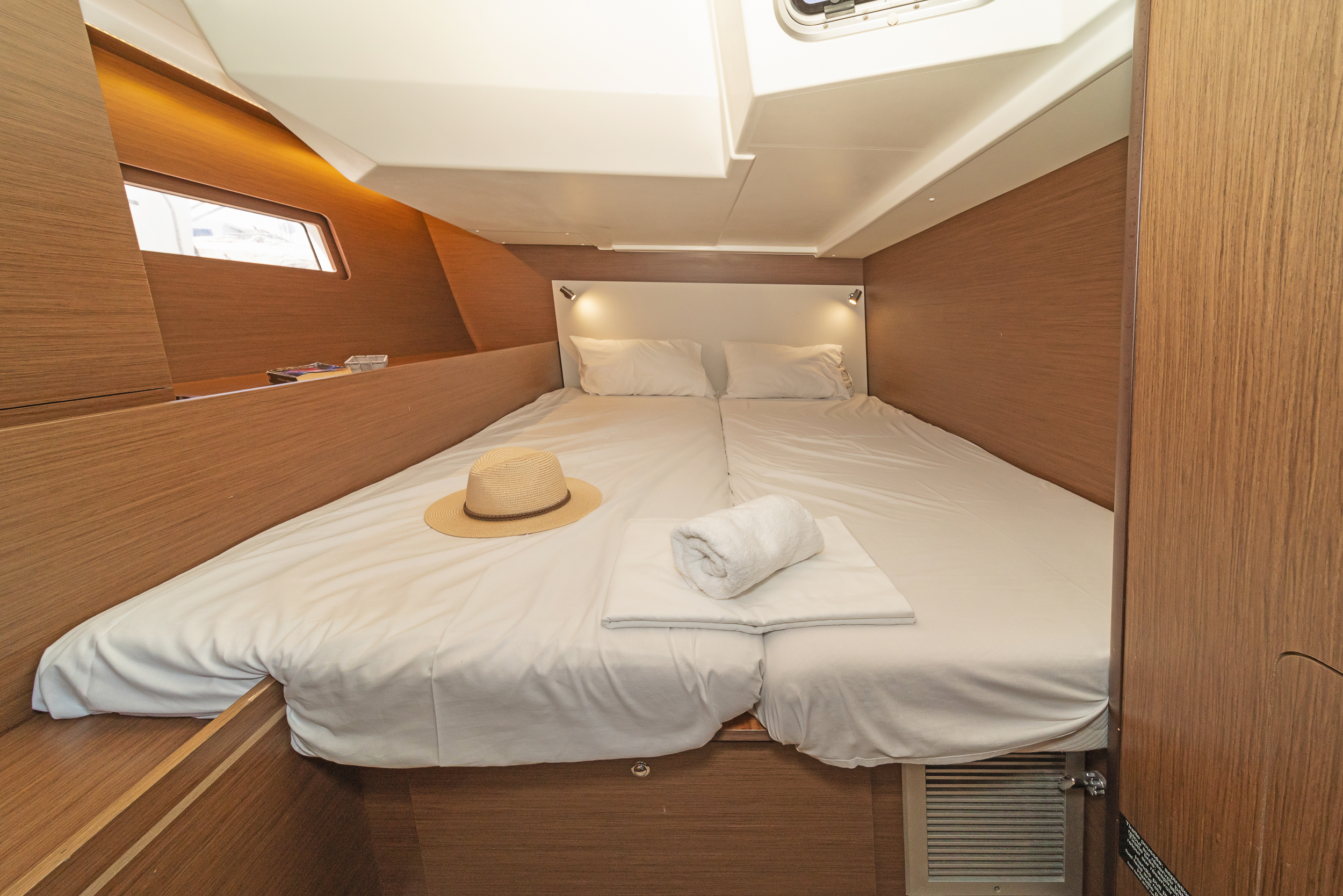 Oceanis 51.1 - 5 + 1 cab. — photo 4