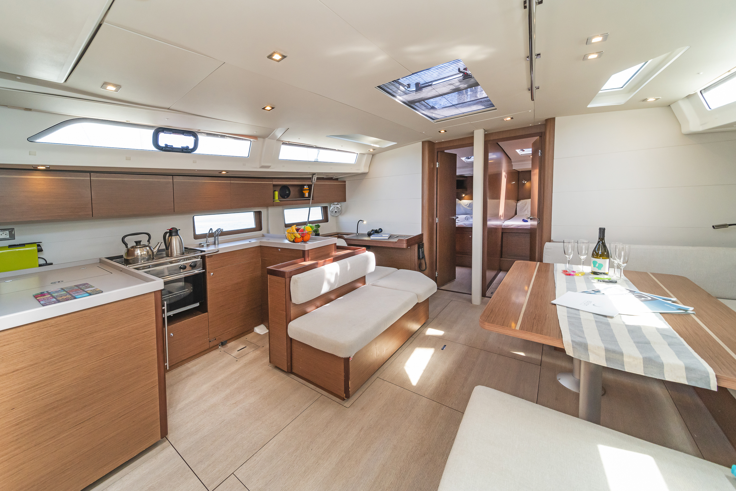 Oceanis 51.1 - 5 + 1 cab. — photo 6