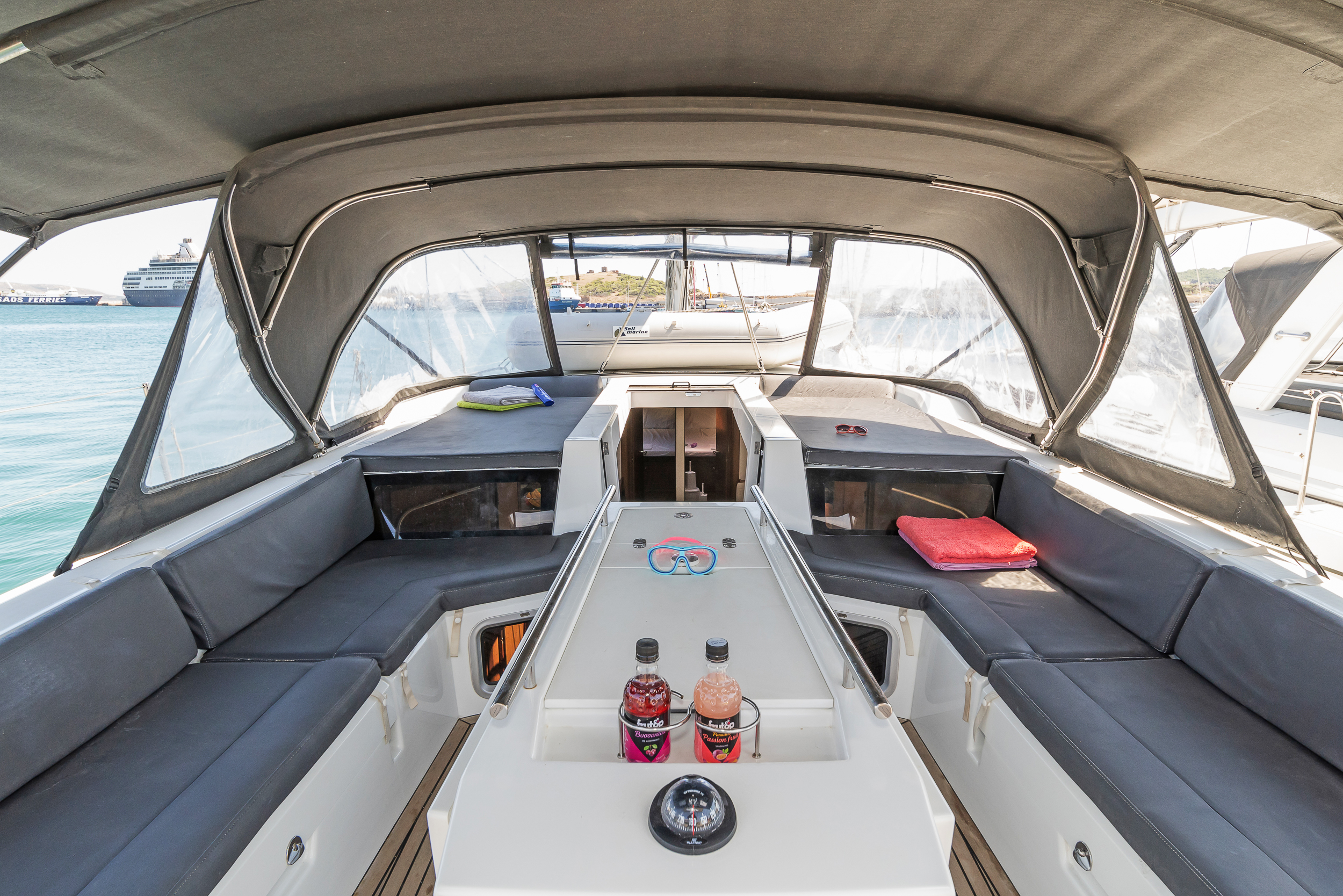 Oceanis 51.1 - 5 + 1 cab. — photo 12