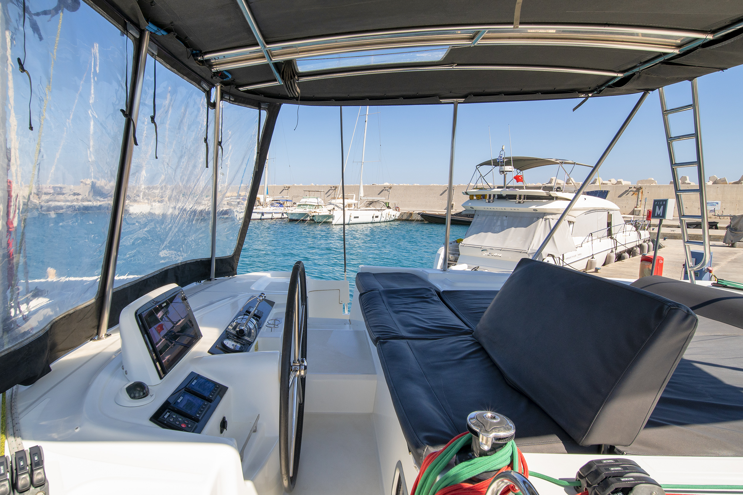Lagoon 46 - 4 + 2 cab. — photo 11