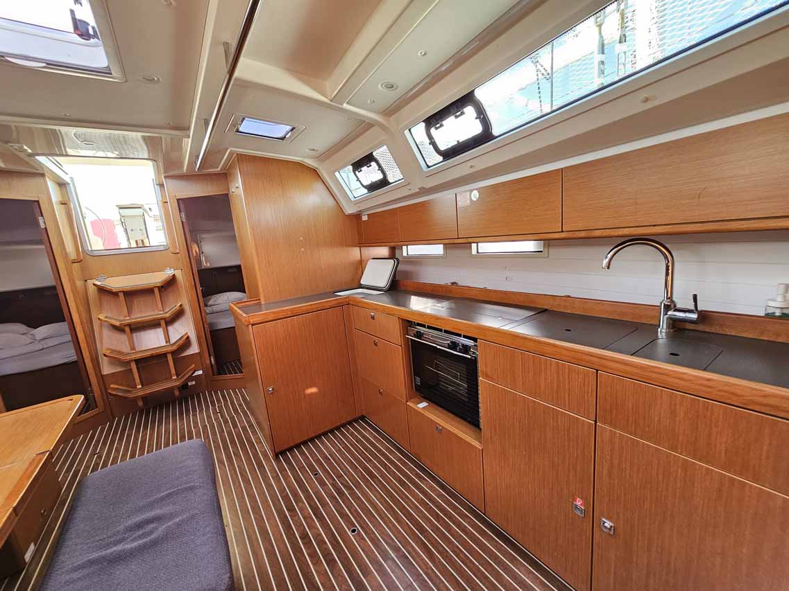 Bavaria Cruiser 46 - 4 cab. — photo 11