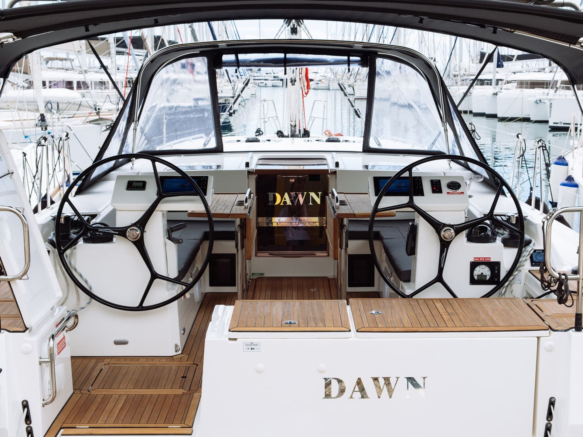 Bavaria C45 - 4 cab. — photo 8