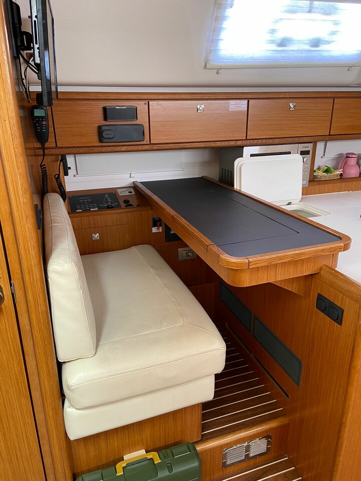 Bavaria Cruiser 51 — photo 7
