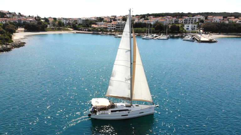 Dufour 382 GL — photo 5