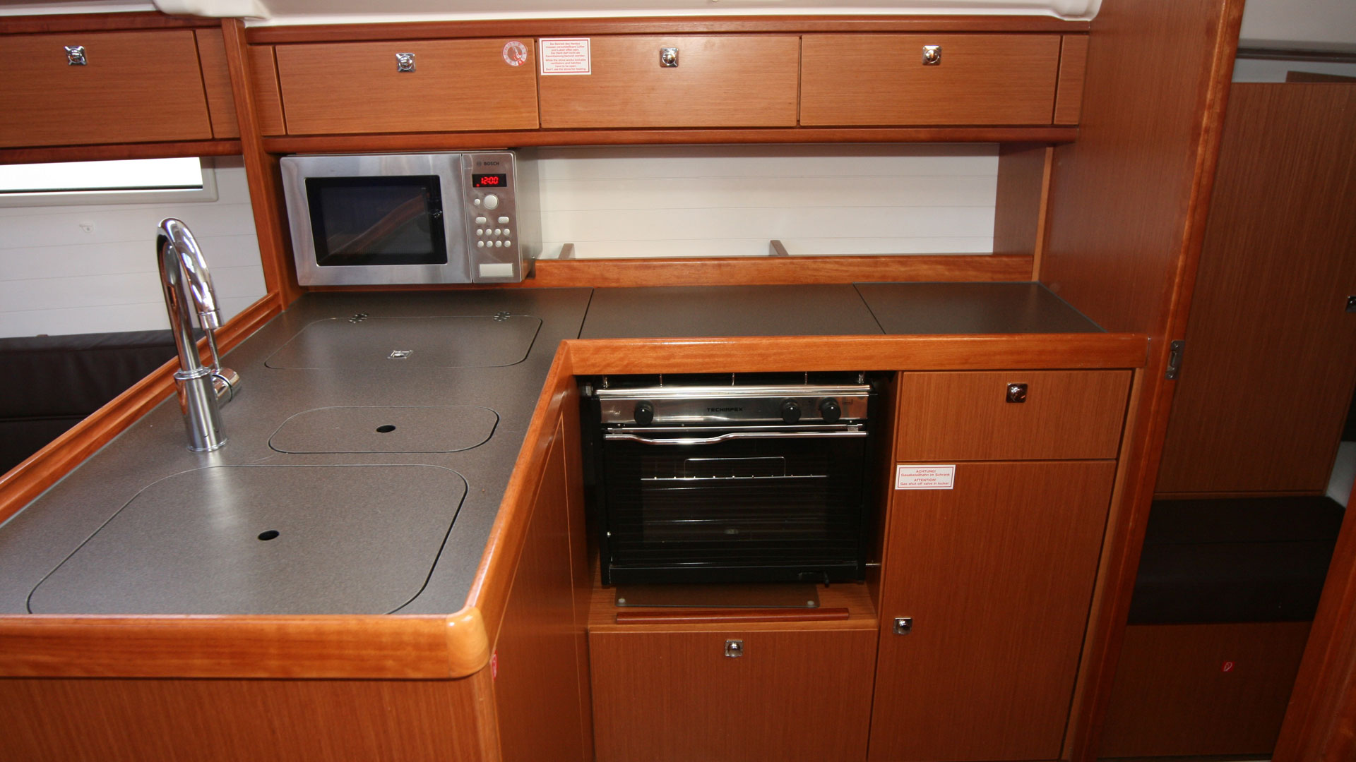 Bavaria Cruiser 37 - 3 cab. — photo 15