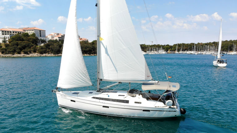 Bavaria Cruiser 41 - 3 cab. — photo 6