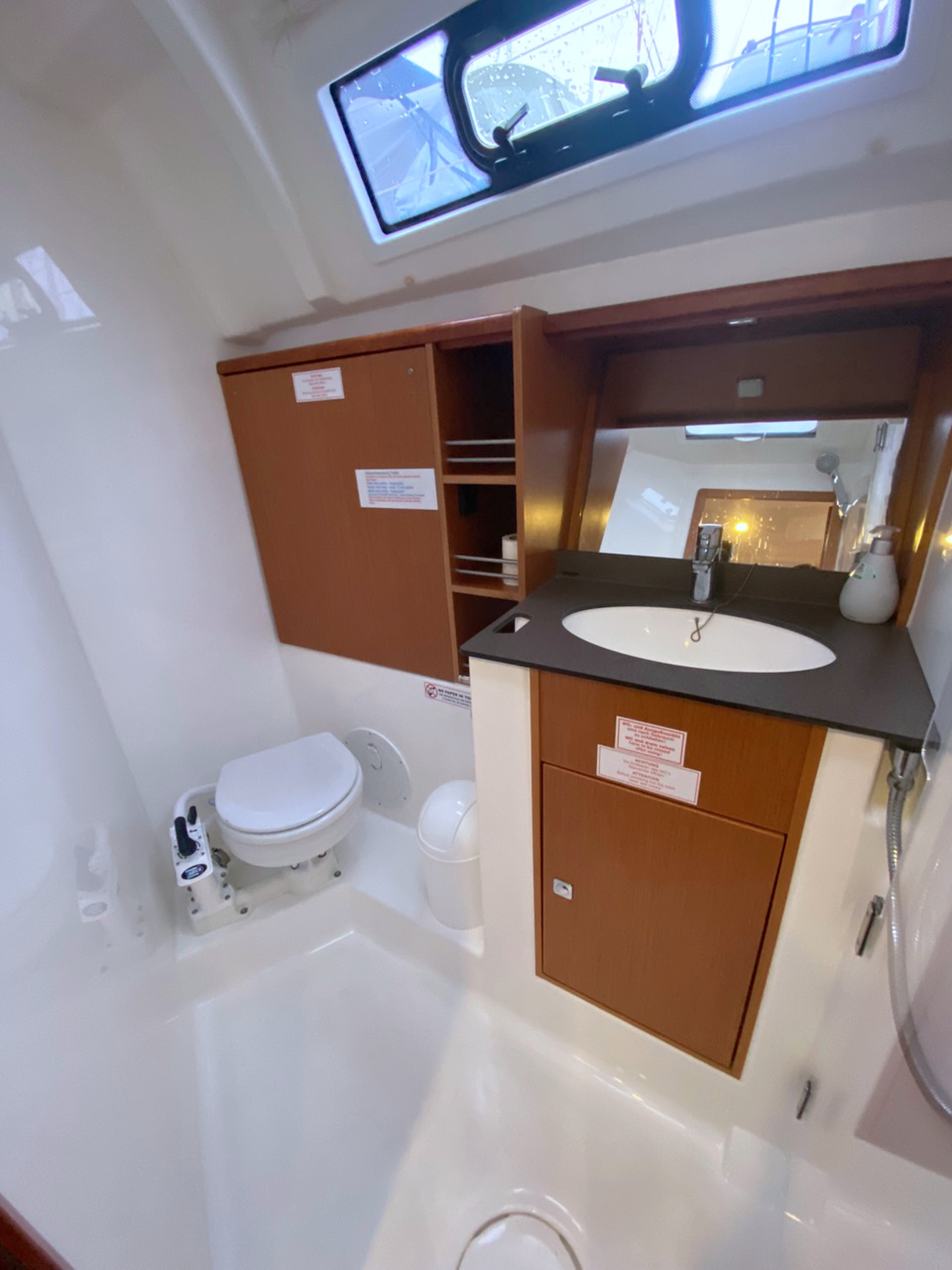 Bavaria Cruiser 41 - 3 cab. — photo 21