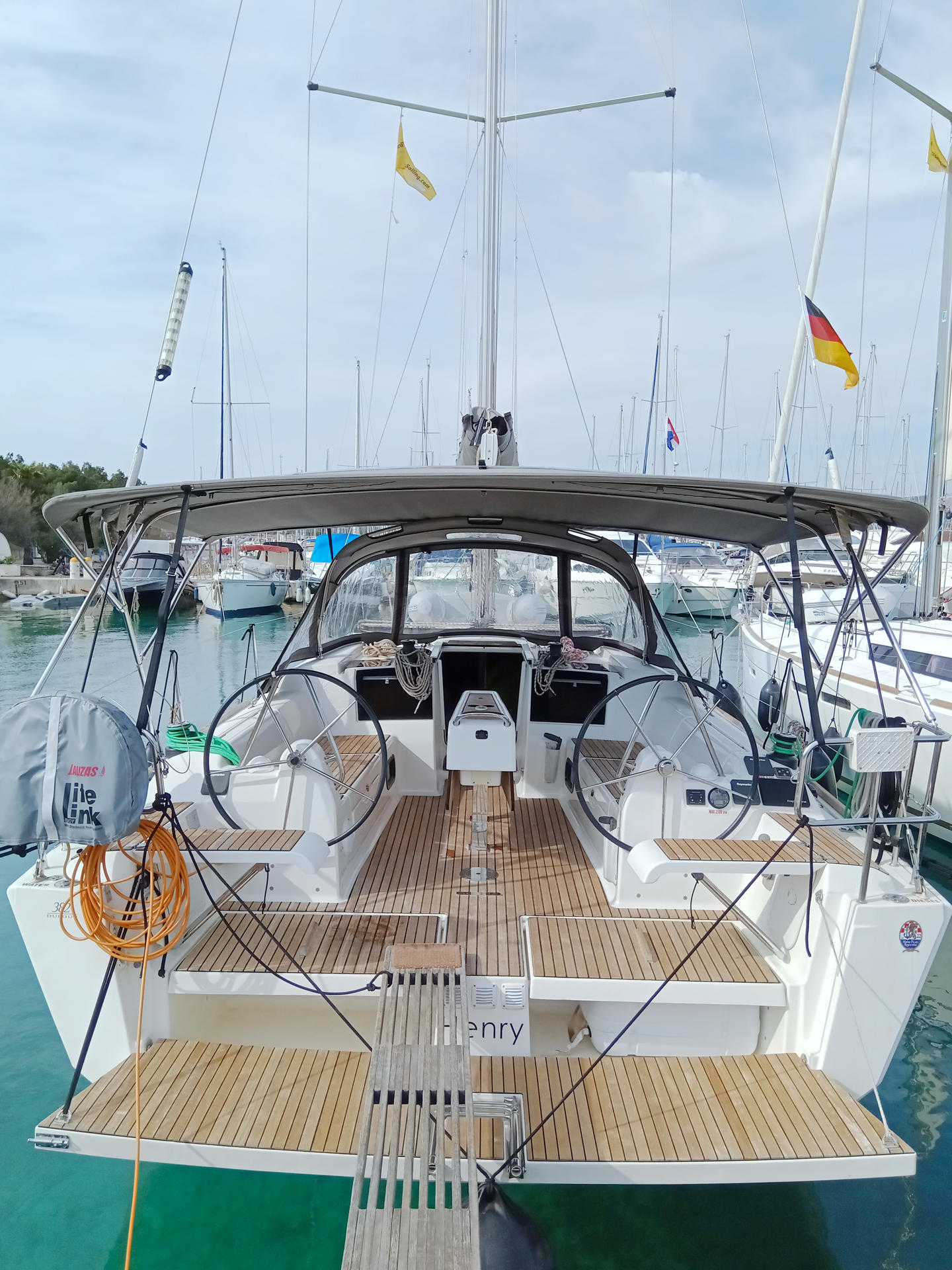 Dufour 382 GL — photo 3