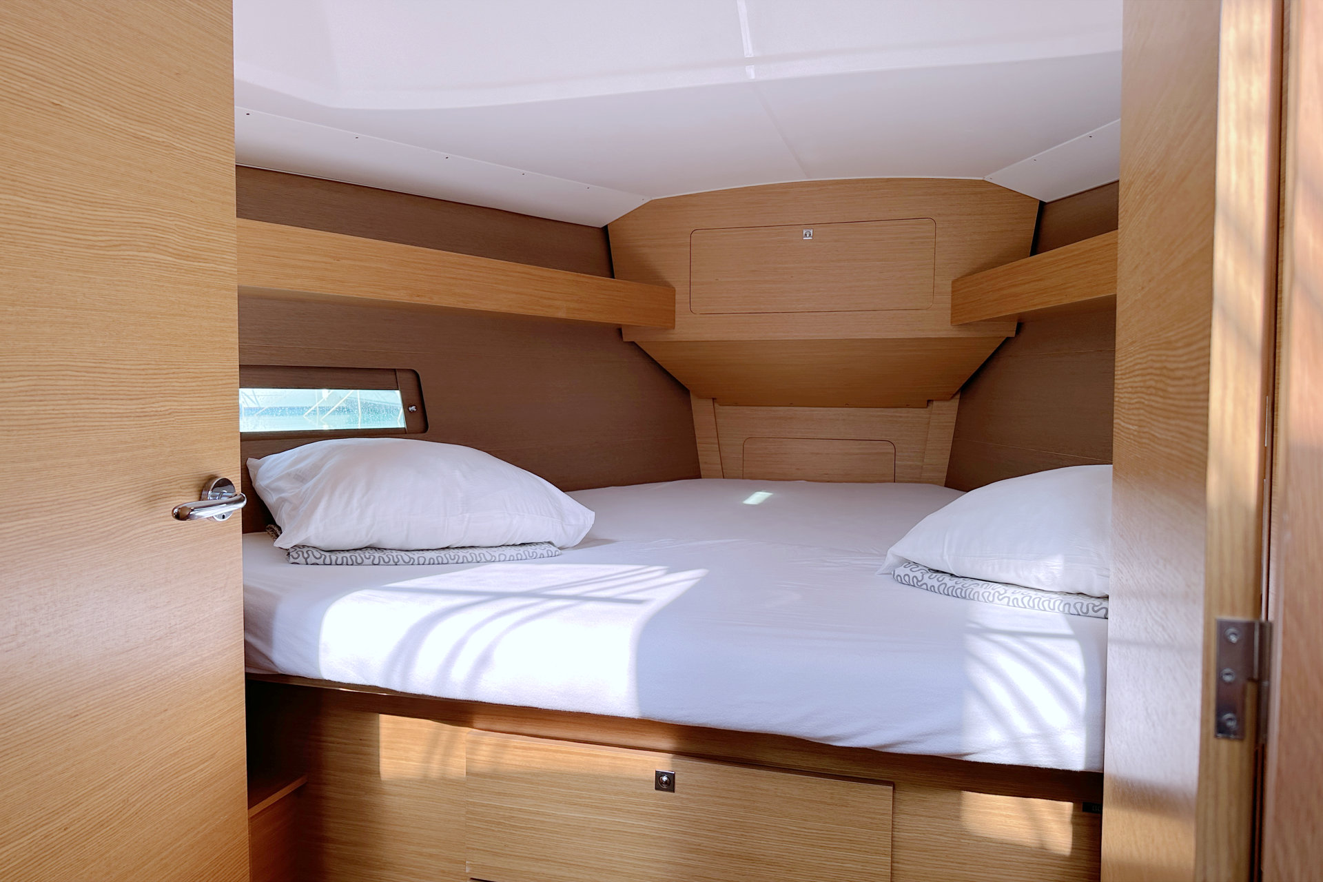 Dufour 382 GL — photo 19