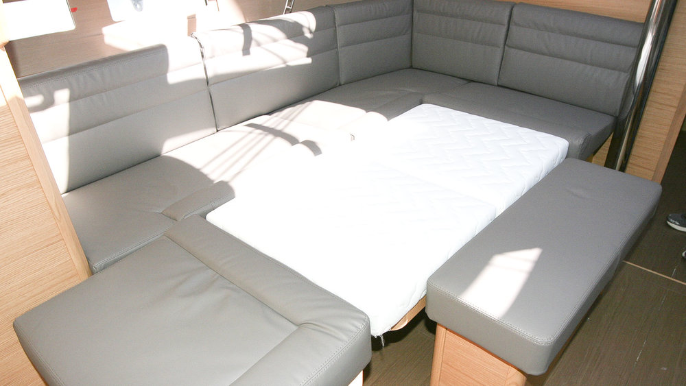 Dufour 412 GL — photo 12
