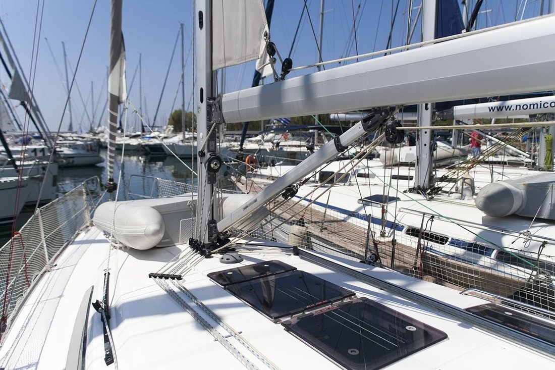 Bavaria Cruiser 37 - 3 cab. — photo 6