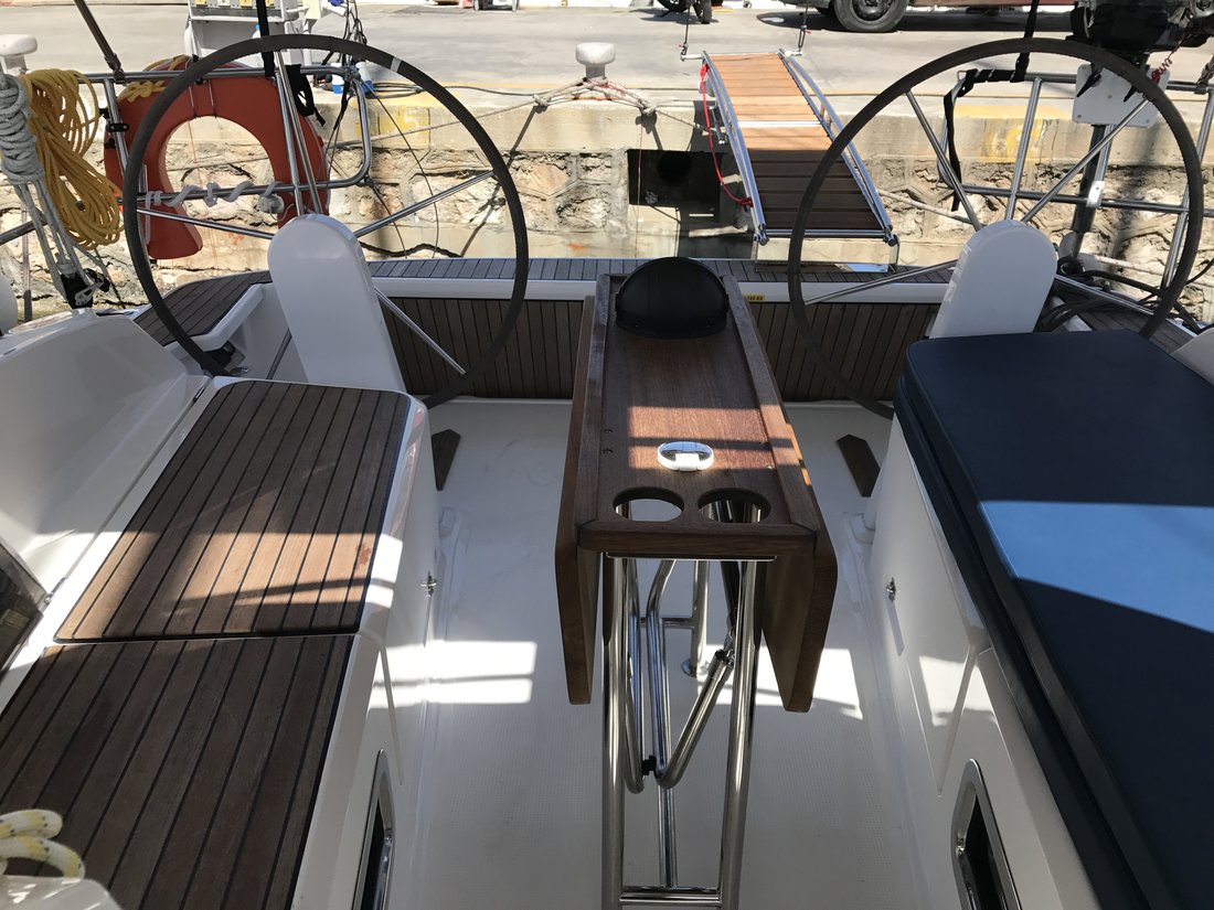 Bavaria Cruiser 37 - 3 cab. — photo 9