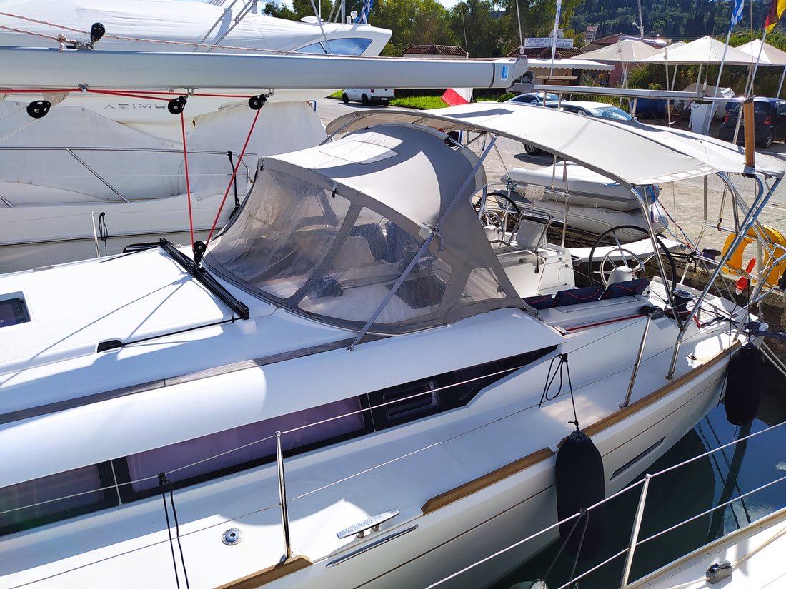 Sun Odyssey 409 — photo 9