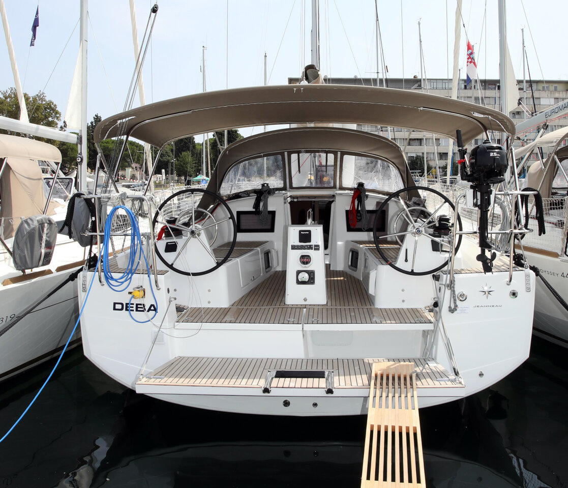 Sun Odyssey 410 - 3 cab. — photo 1