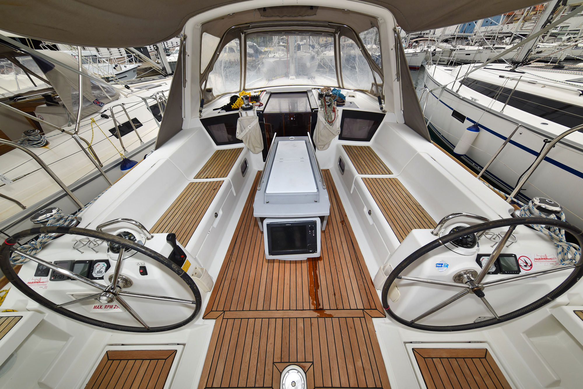 Oceanis 41 — photo 7