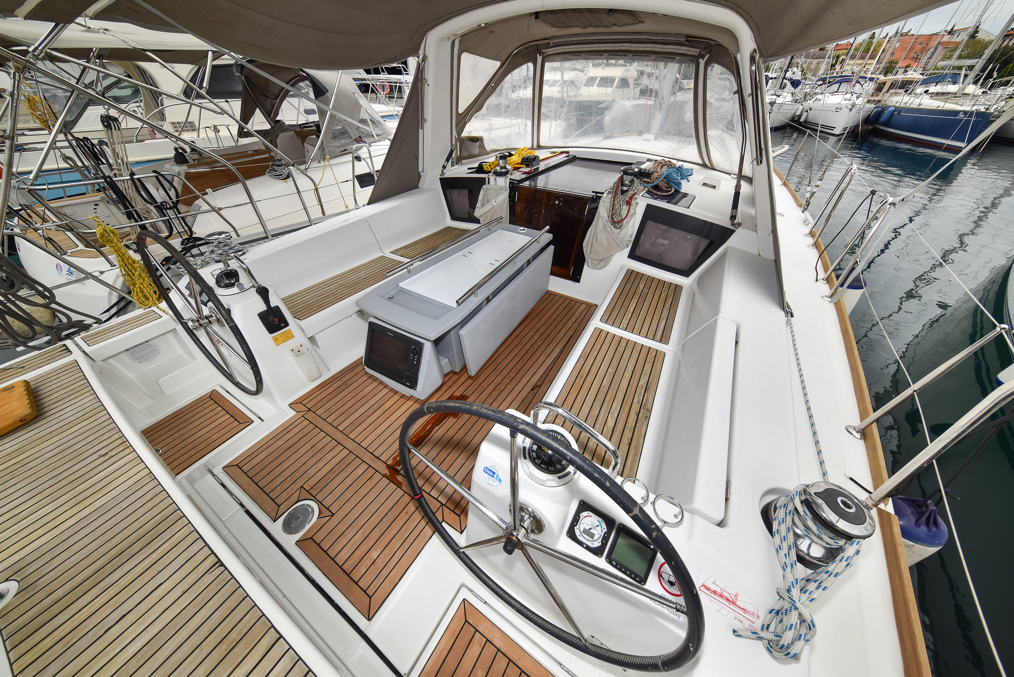 Oceanis 41 — photo 9
