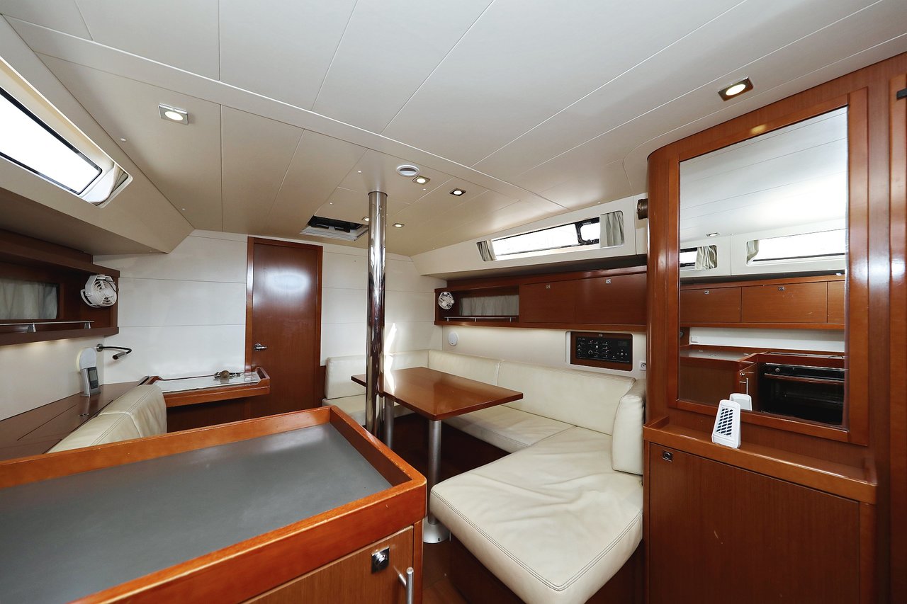 Oceanis 41 — photo 13
