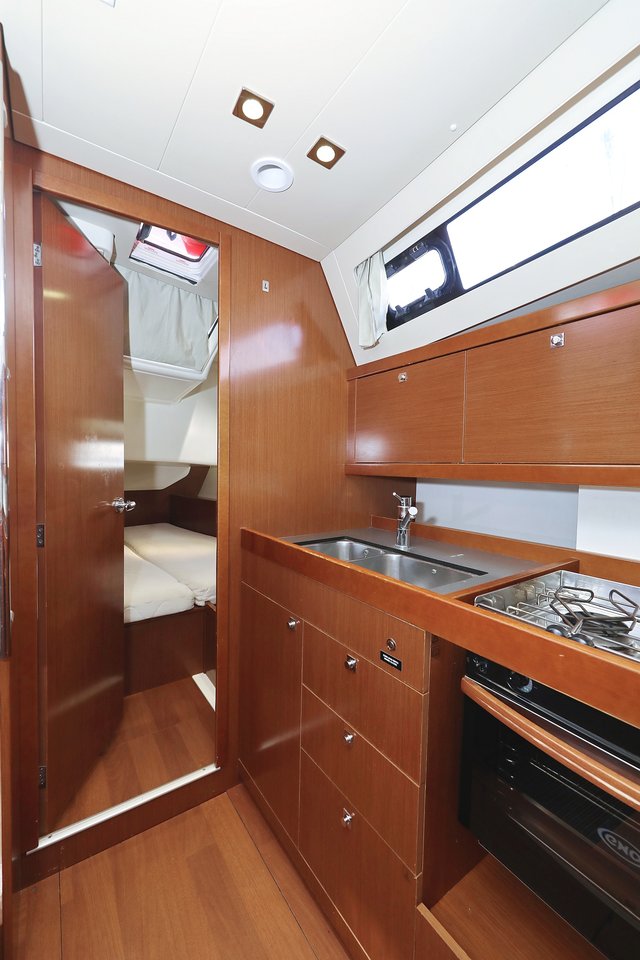 Oceanis 41 — photo 15